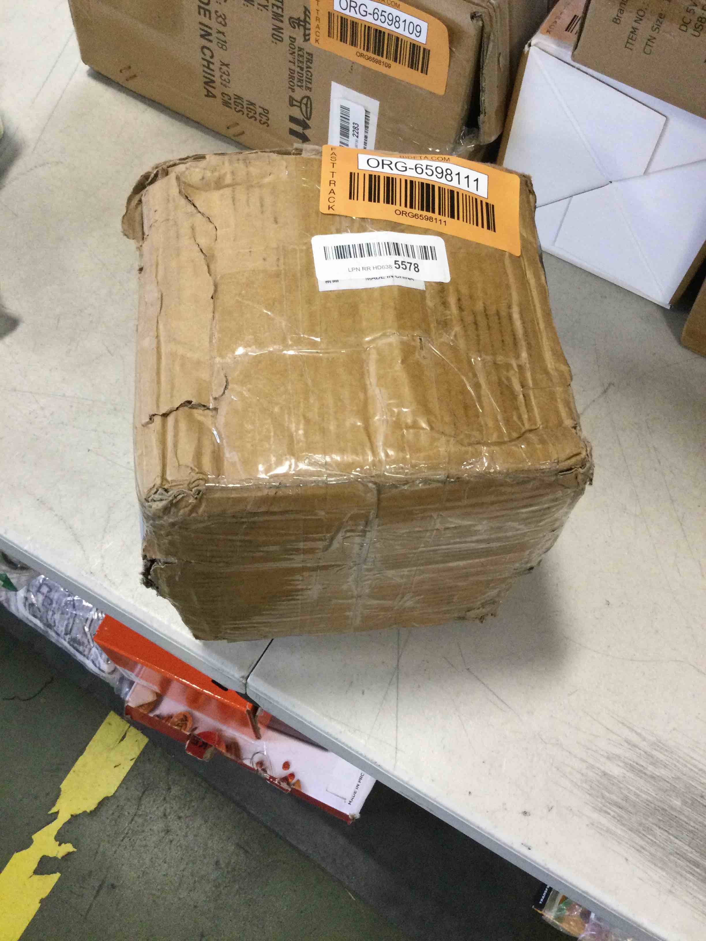https://s3.amazonaws.com/lotting-images-prod/bidfta/ORG6598111_1716389227369.jpeg