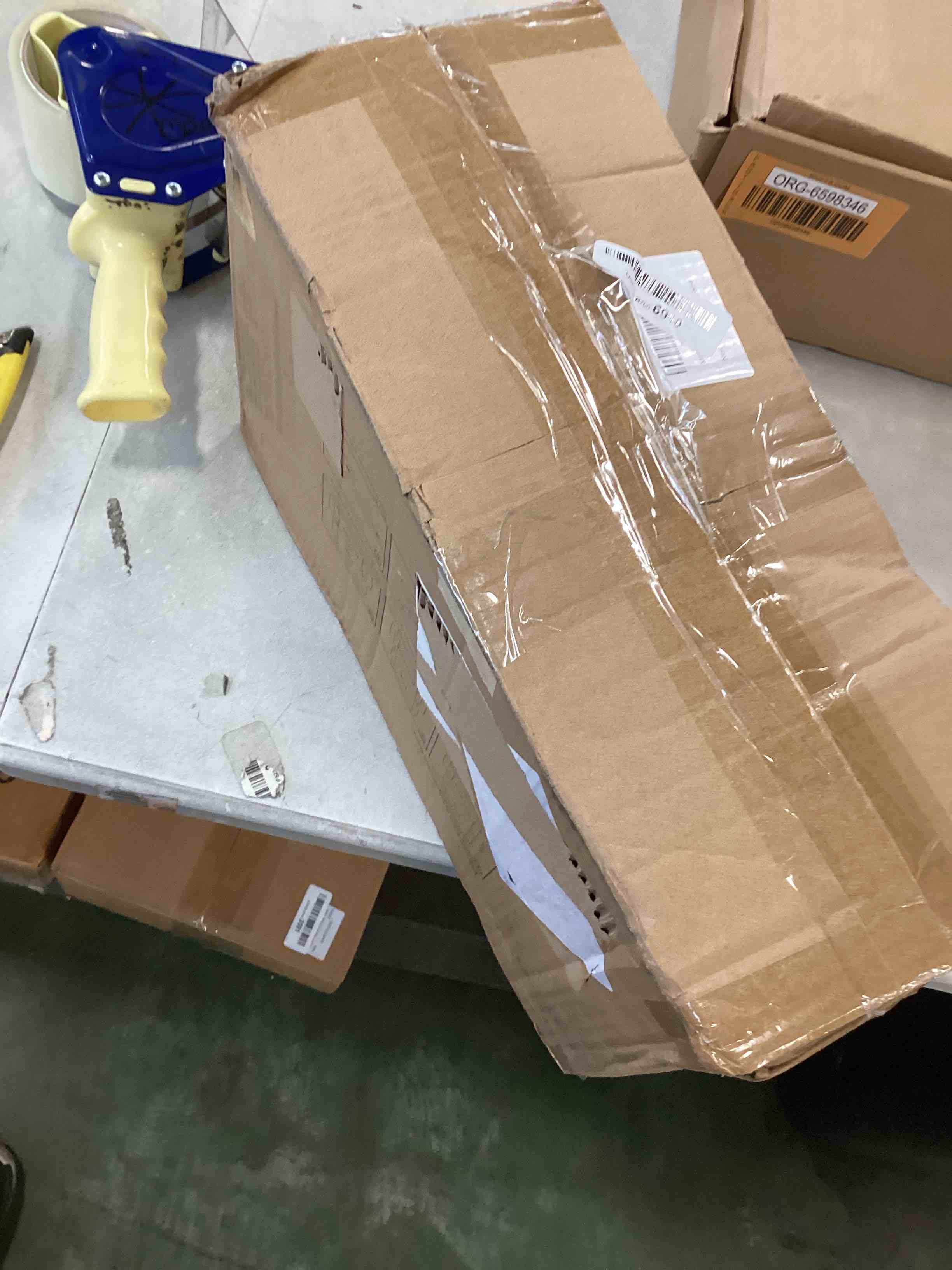https://s3.amazonaws.com/lotting-images-prod/bidfta/ORG6598347_1716470625900.jpeg