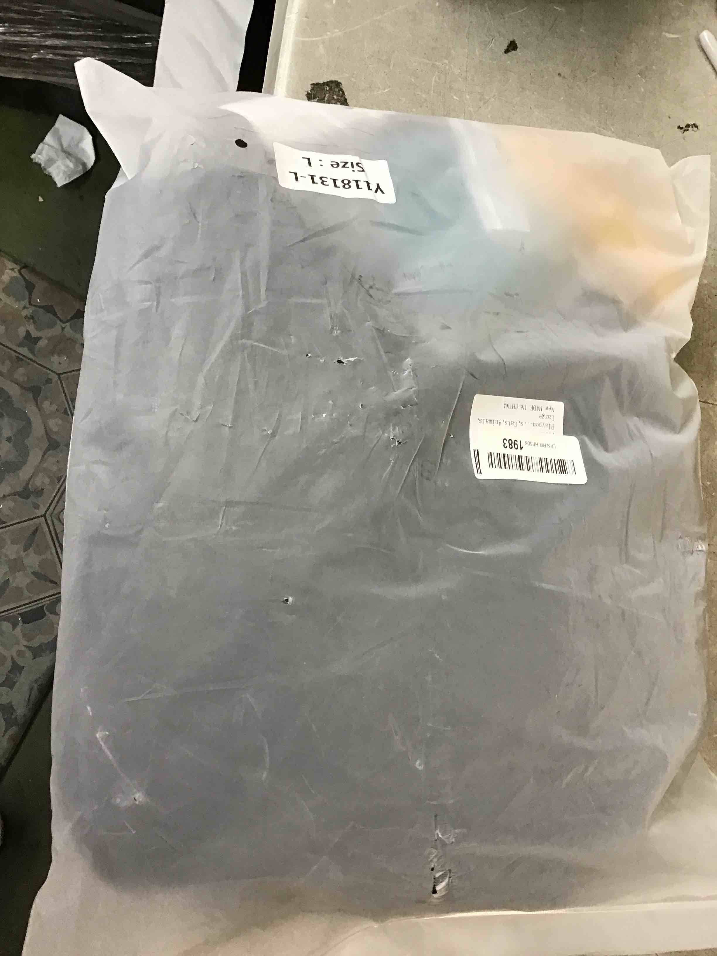 https://s3.amazonaws.com/lotting-images-prod/bidfta/ORG6599149_1715095998522.jpeg