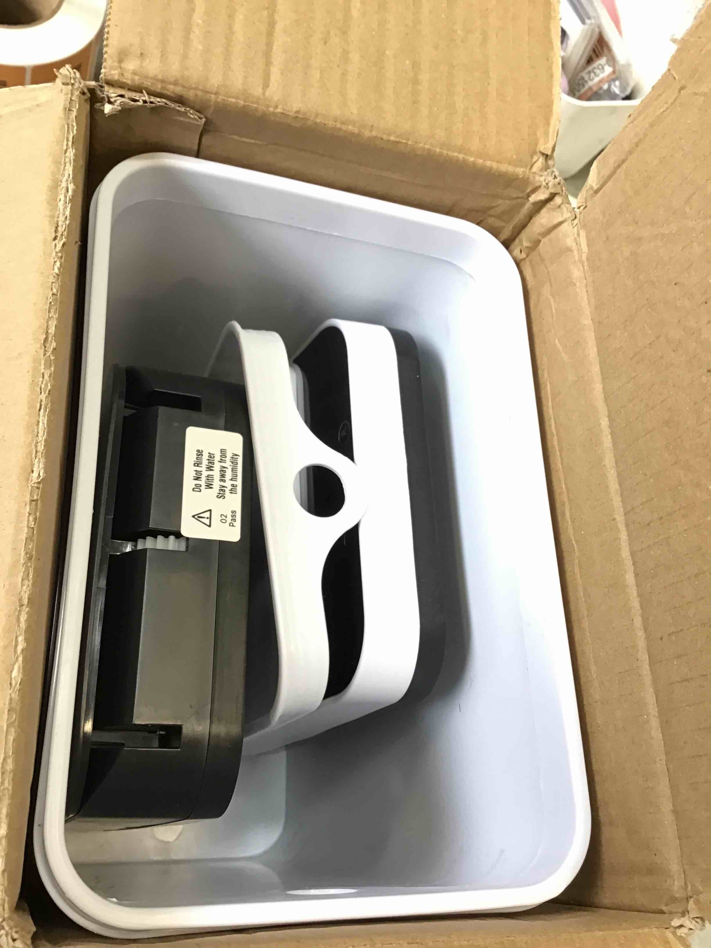 https://s3.amazonaws.com/lotting-images-prod/bidfta/ORG6599248_1715107838043.jpeg