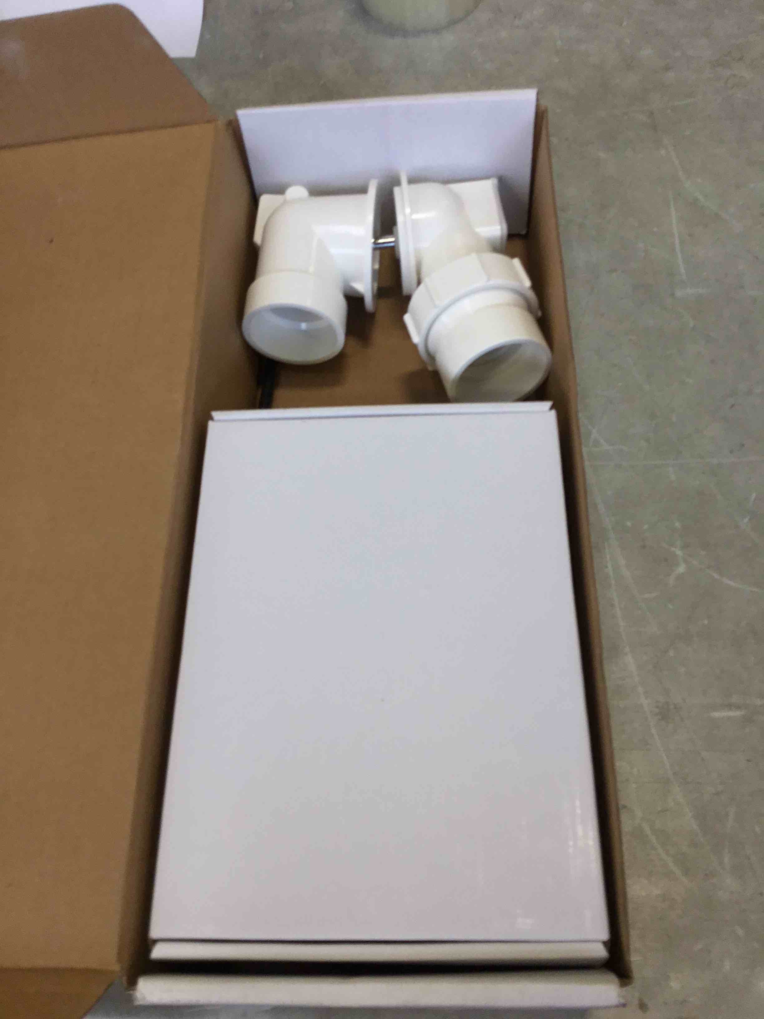https://s3.amazonaws.com/lotting-images-prod/bidfta/ORG6599313_1715169680828.jpeg