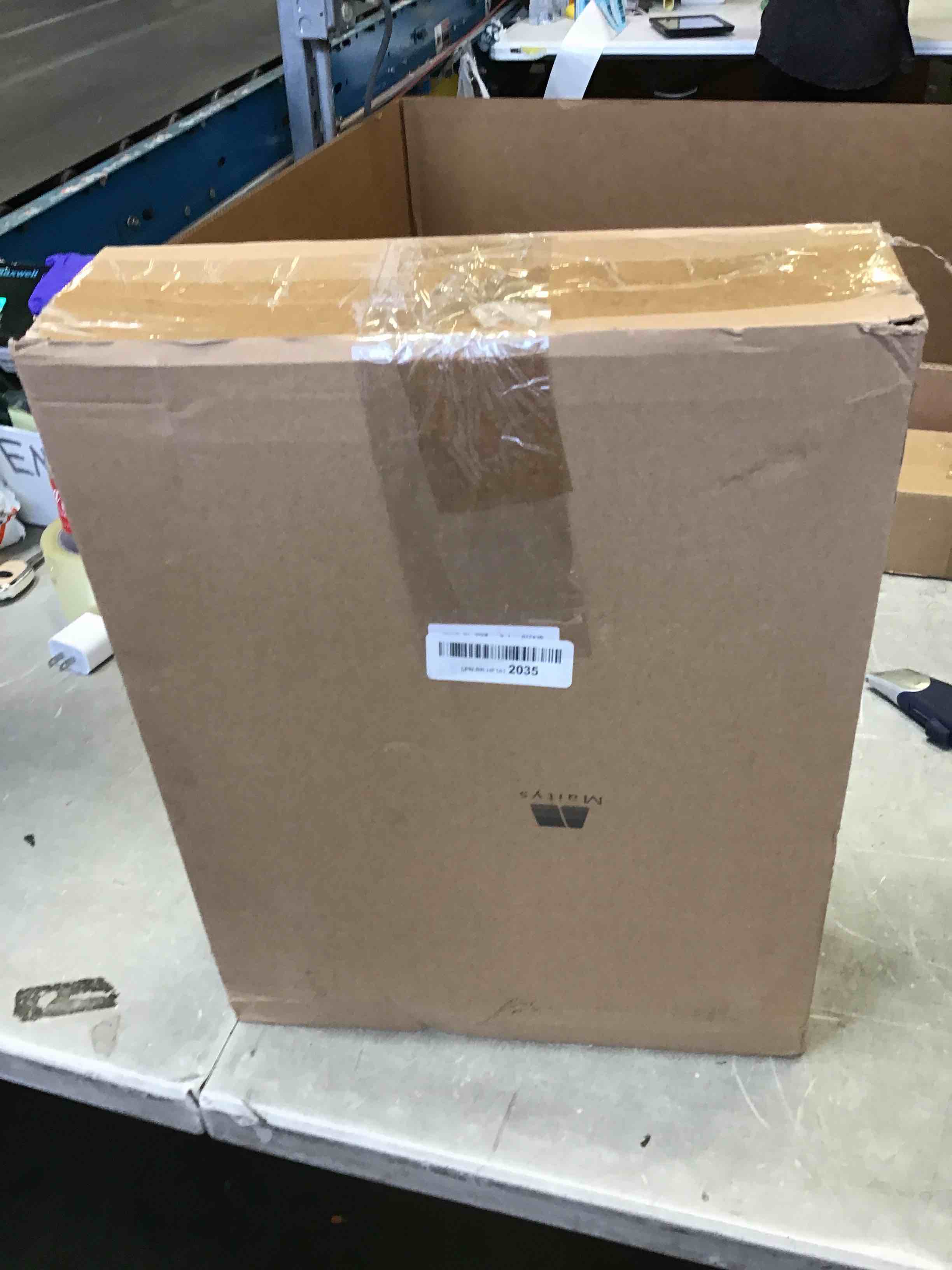 https://s3.amazonaws.com/lotting-images-prod/bidfta/ORG6599474_1715190113999.jpeg