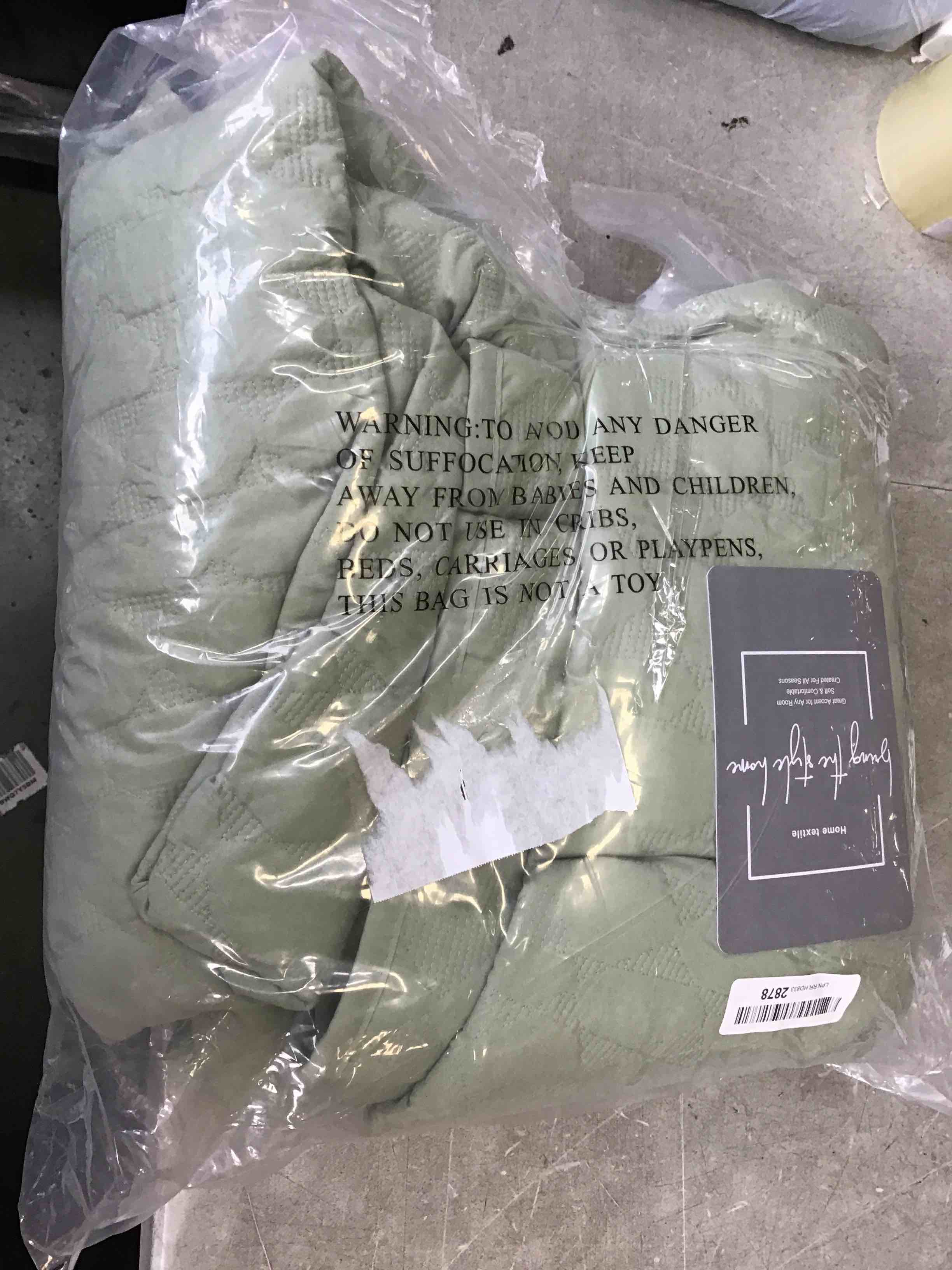 https://s3.amazonaws.com/lotting-images-prod/bidfta/ORG6599542_1715197282618.jpeg