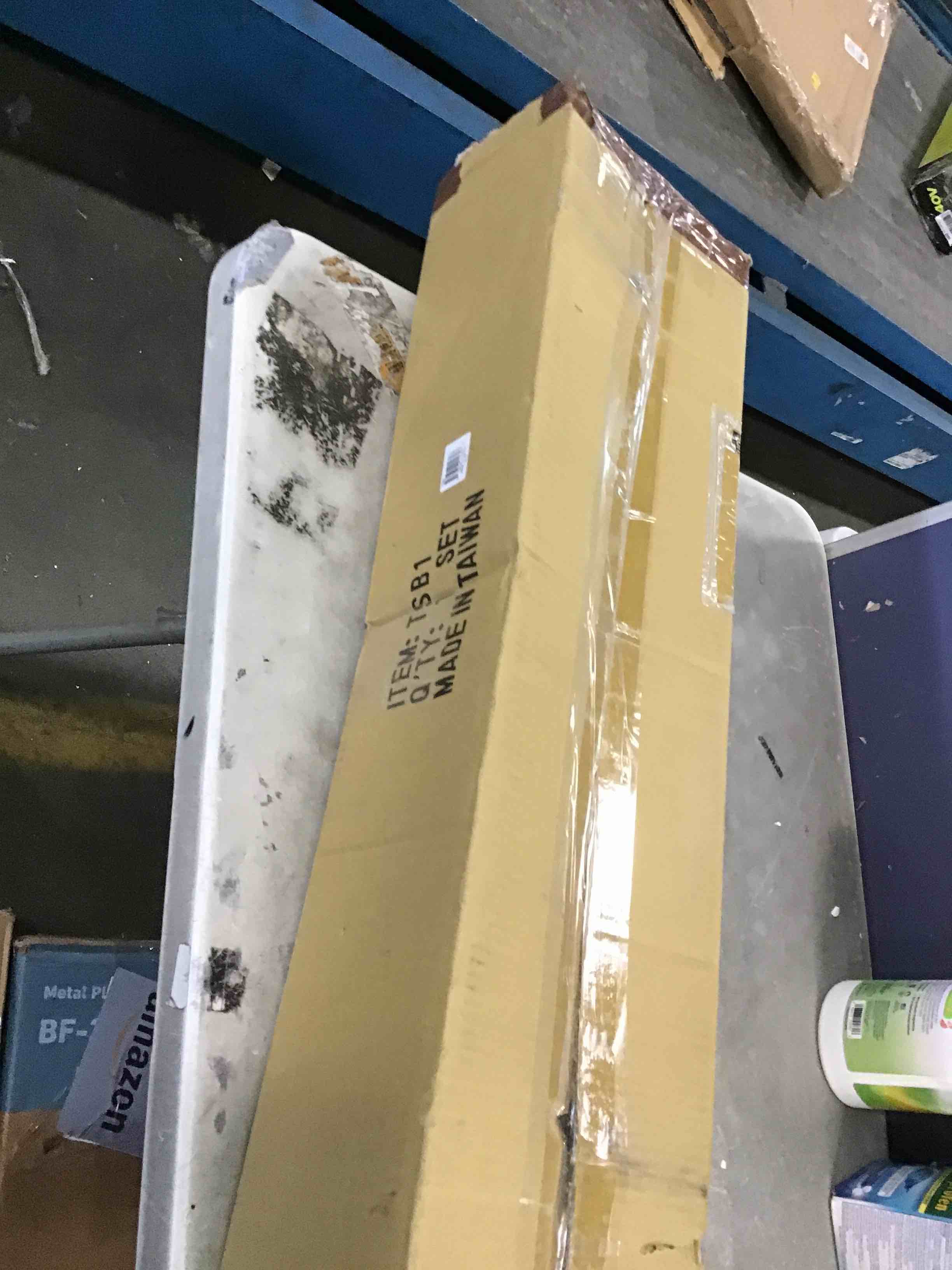https://s3.amazonaws.com/lotting-images-prod/bidfta/ORG6601781_1716124174451.jpeg