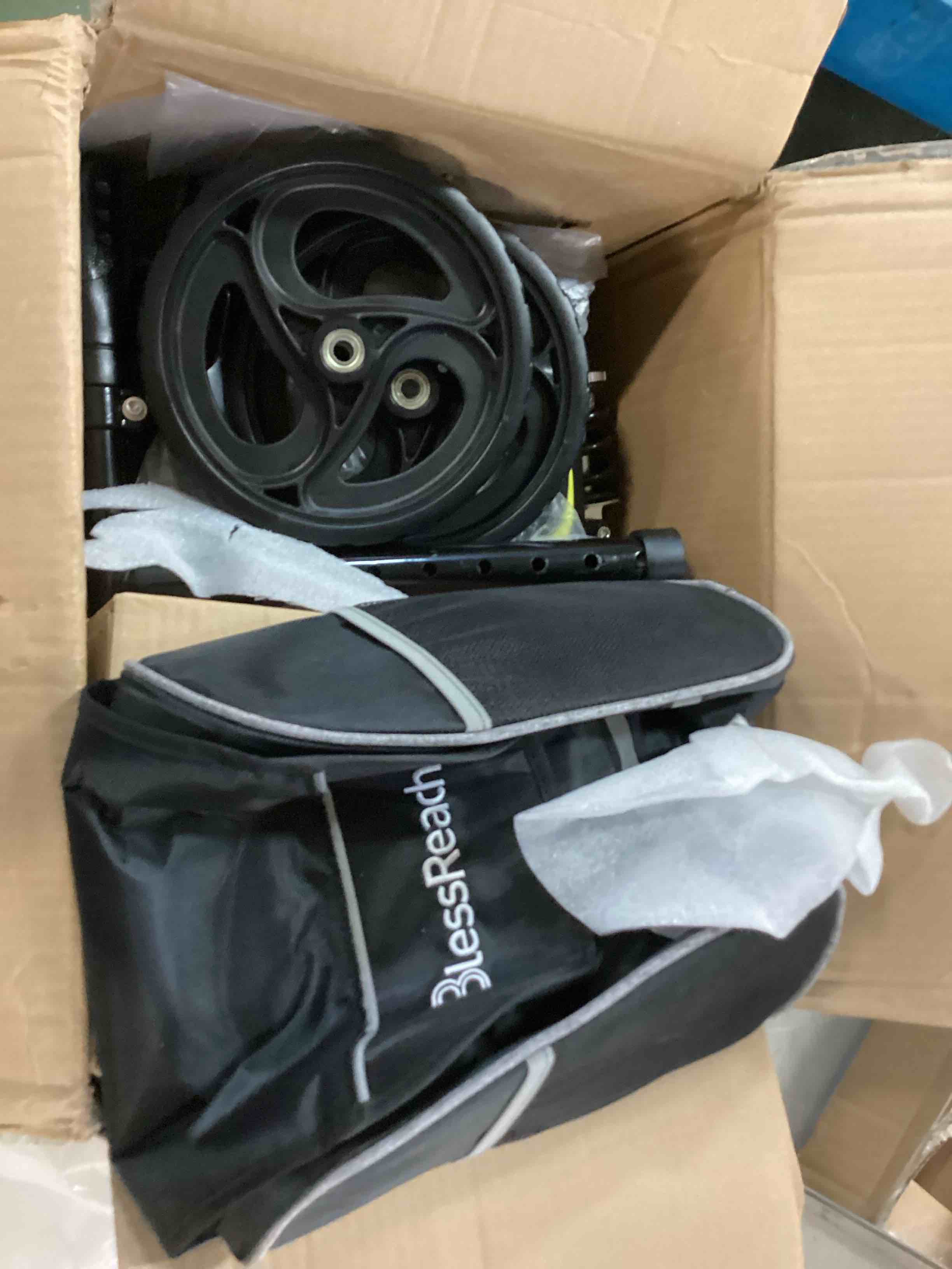 https://s3.amazonaws.com/lotting-images-prod/bidfta/ORG6602036_1715783346328.jpeg