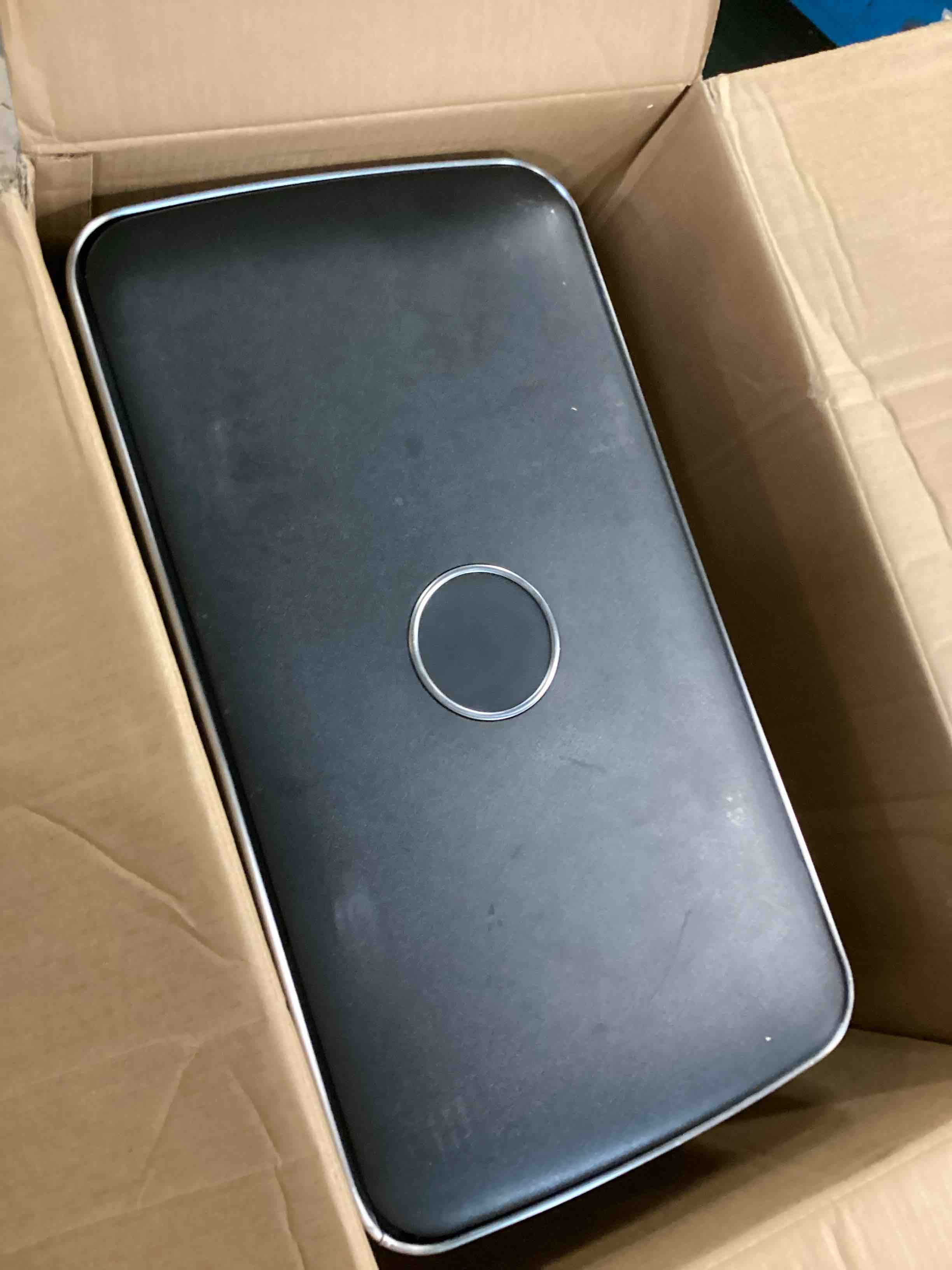 https://s3.amazonaws.com/lotting-images-prod/bidfta/ORG6602531_1715957578642.jpeg