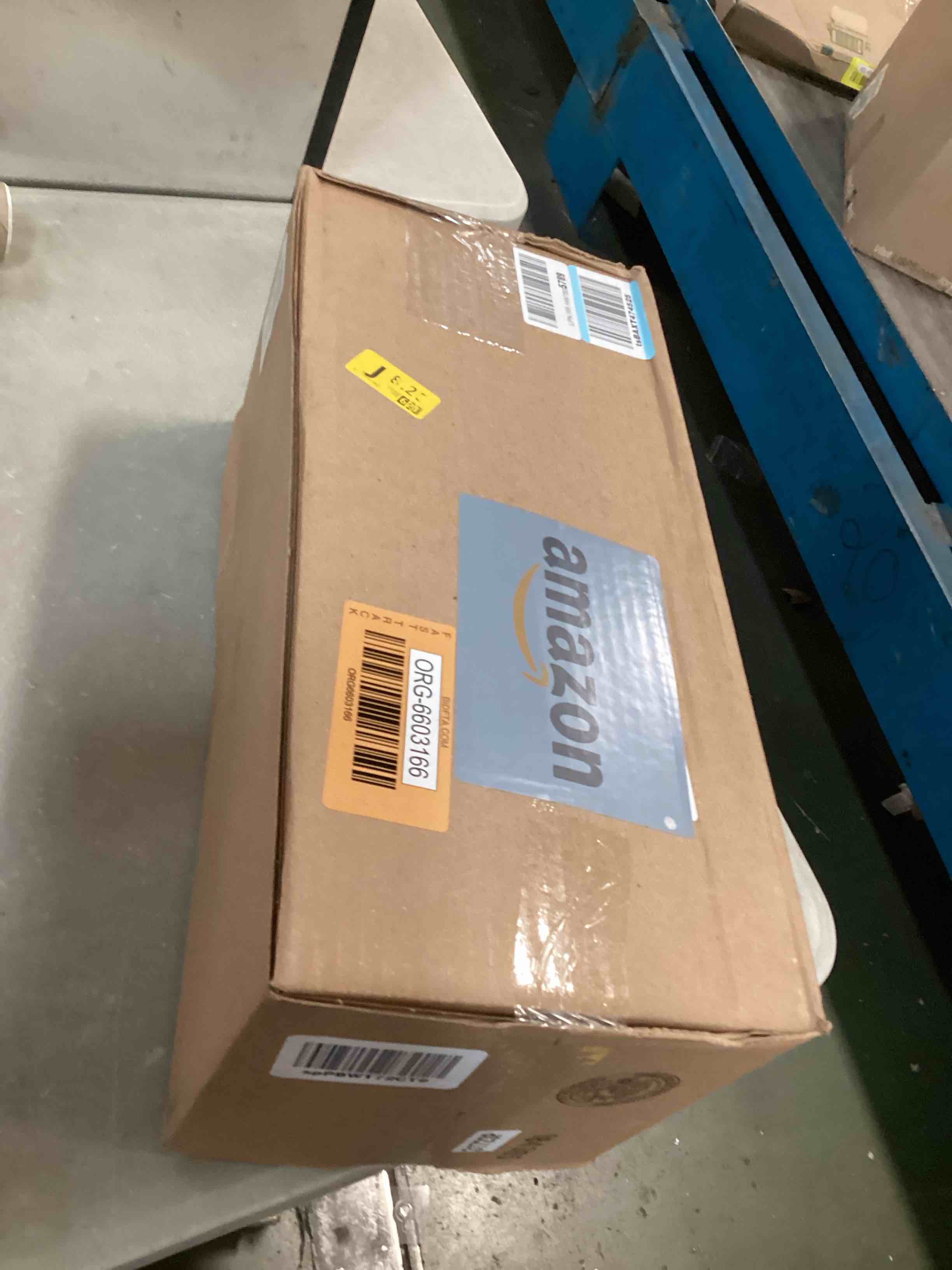https://s3.amazonaws.com/lotting-images-prod/bidfta/ORG6603166_1716296714963.jpeg