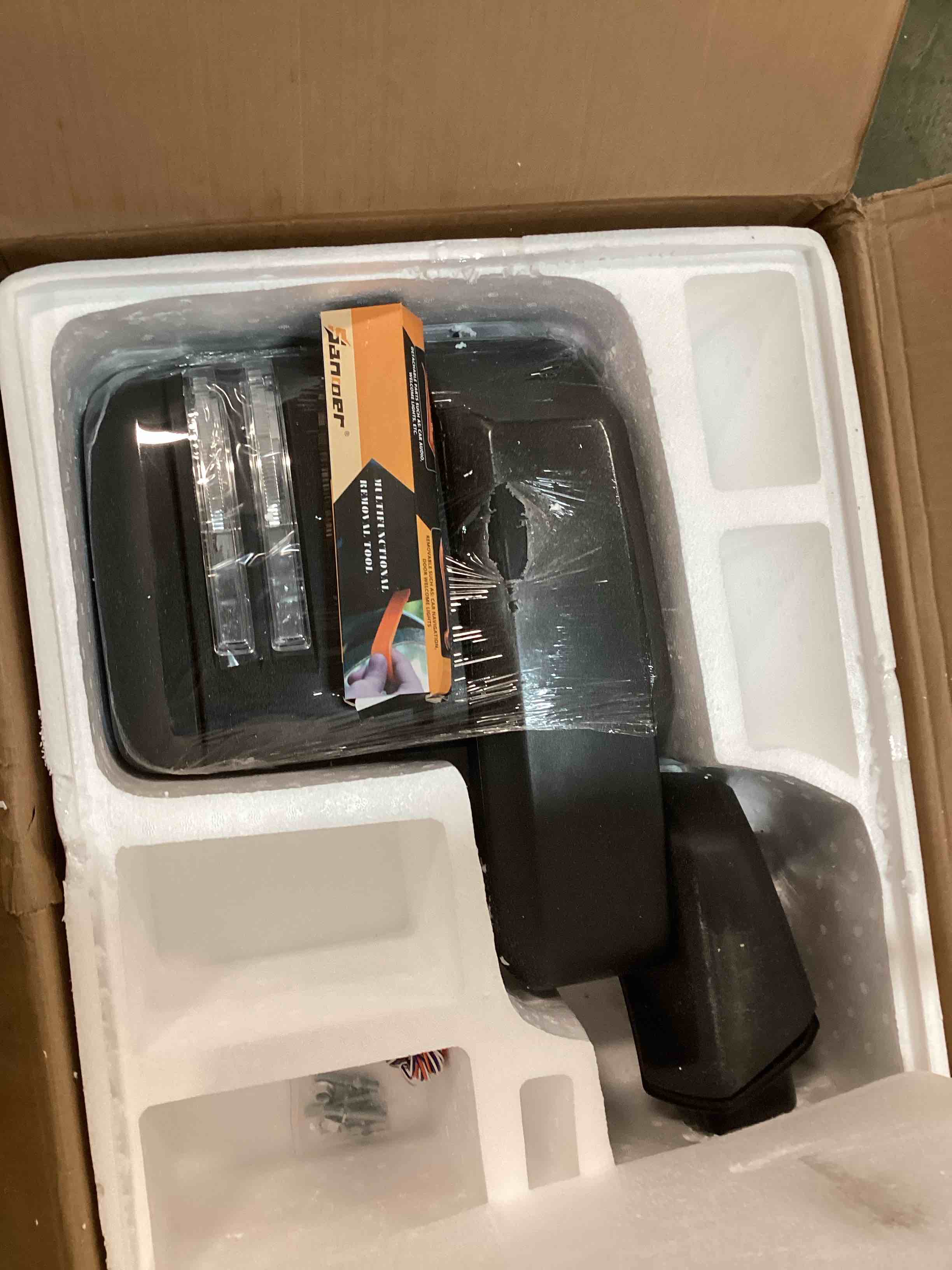 https://s3.amazonaws.com/lotting-images-prod/bidfta/ORG6603329_1716321365403.jpeg