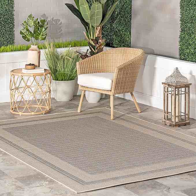 nuLOOM Charter Bordered Solid Indoor/Outdoor Area Rug, 8' x 10', Light Grey