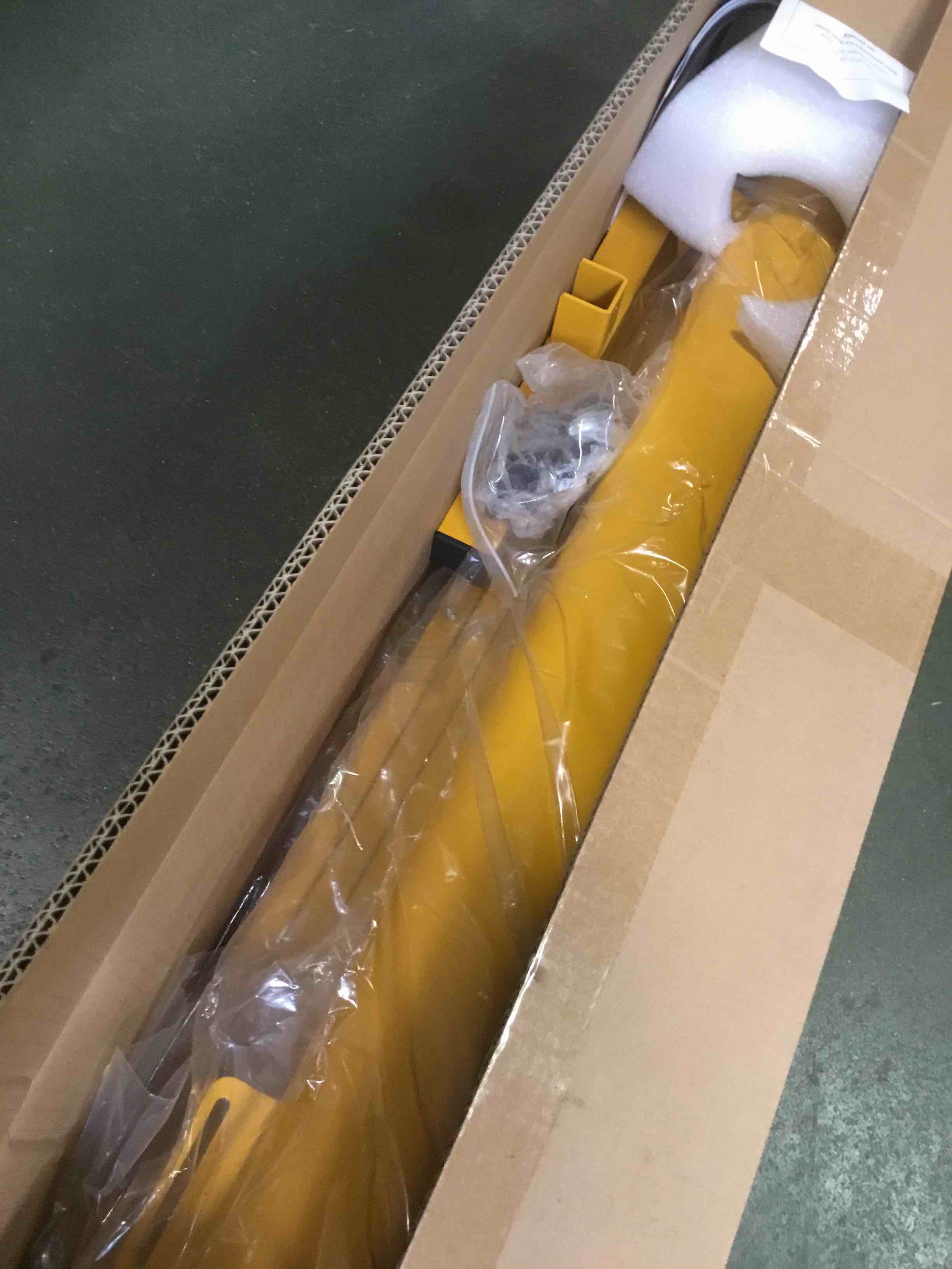 https://s3.amazonaws.com/lotting-images-prod/bidfta/ORG6604784_1716653060285.jpeg
