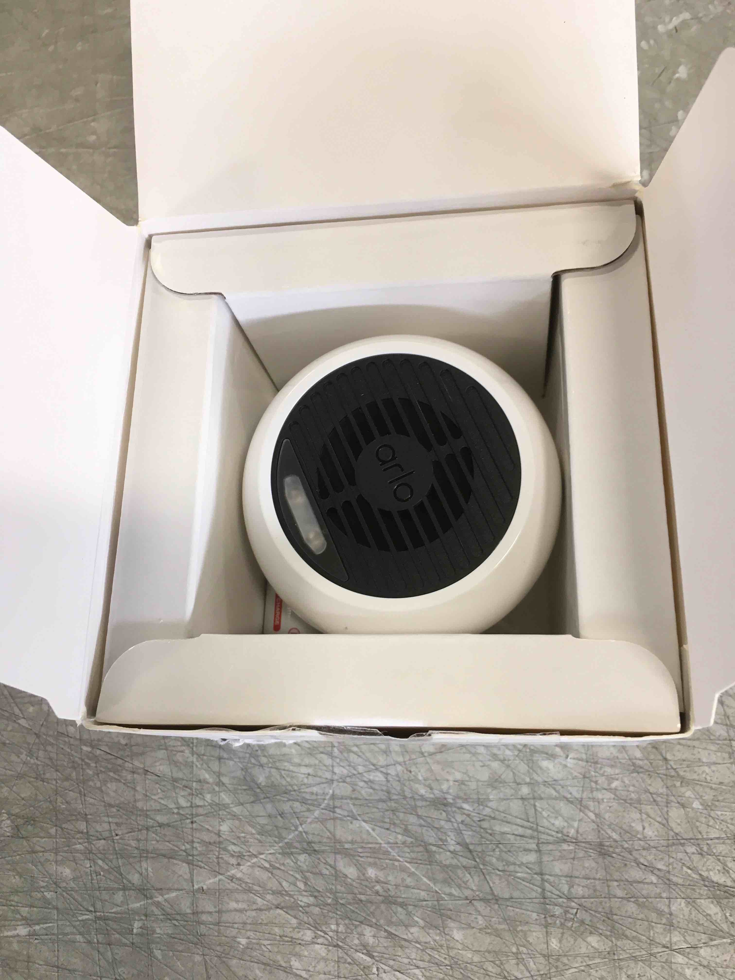 https://s3.amazonaws.com/lotting-images-prod/bidfta/ORG6605065_1715197736895.jpeg