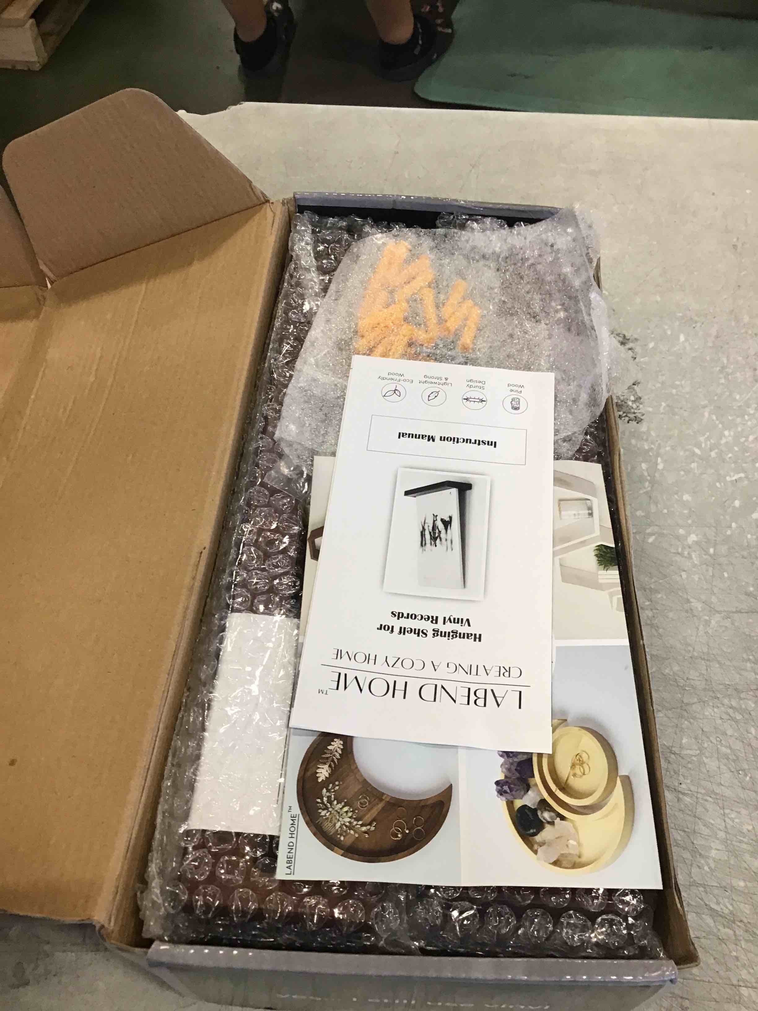 https://s3.amazonaws.com/lotting-images-prod/bidfta/ORG6605604_1715352401266.jpeg