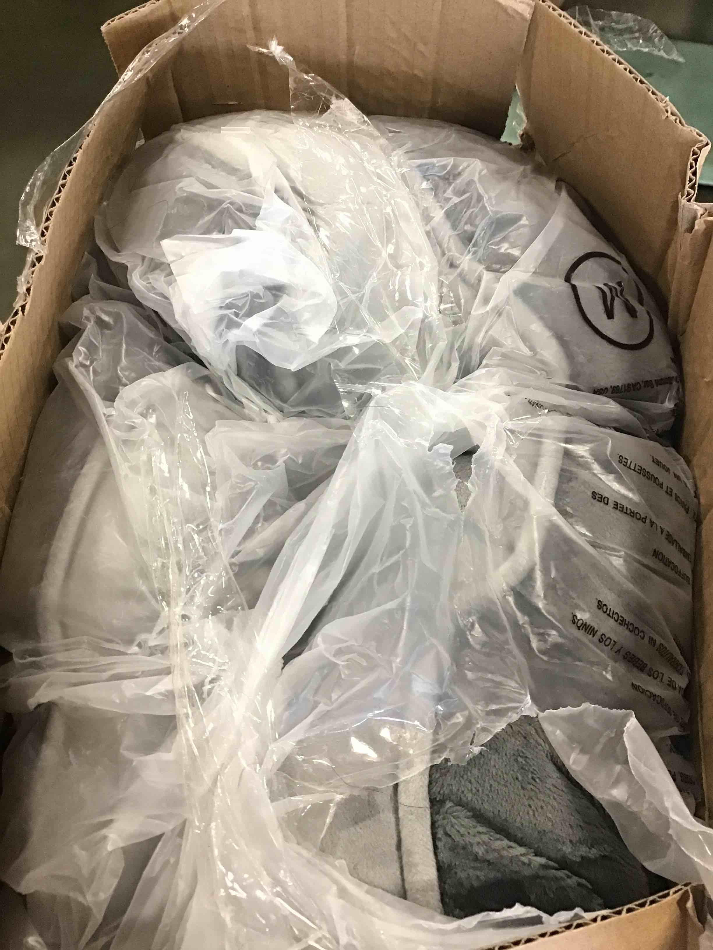 https://s3.amazonaws.com/lotting-images-prod/bidfta/ORG6605627_1715354255168.jpeg