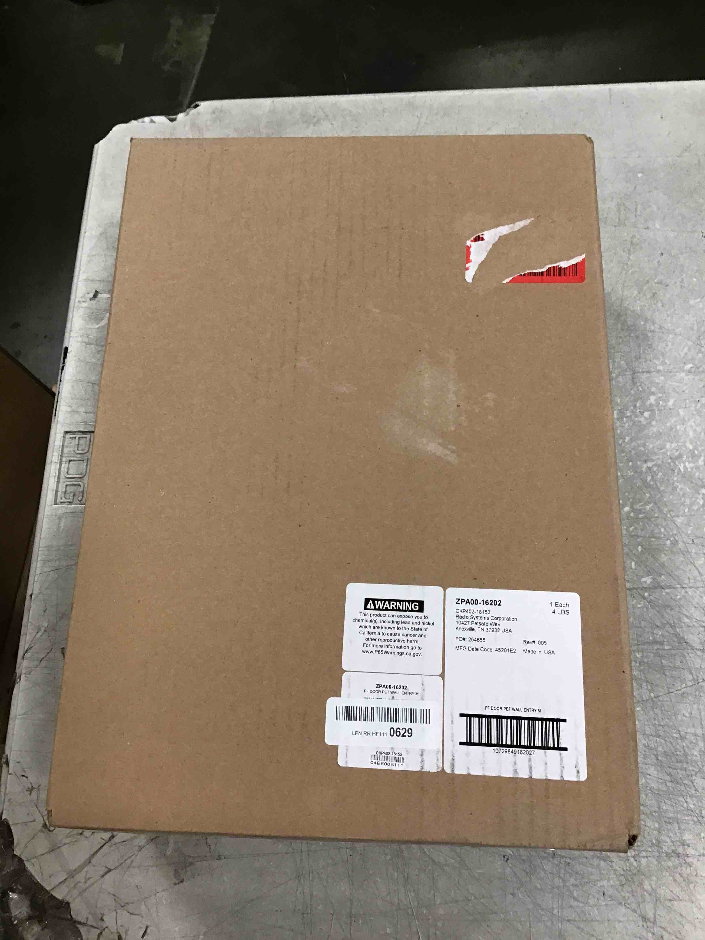 https://s3.amazonaws.com/lotting-images-prod/bidfta/ORG6606356_1715711739832.jpeg