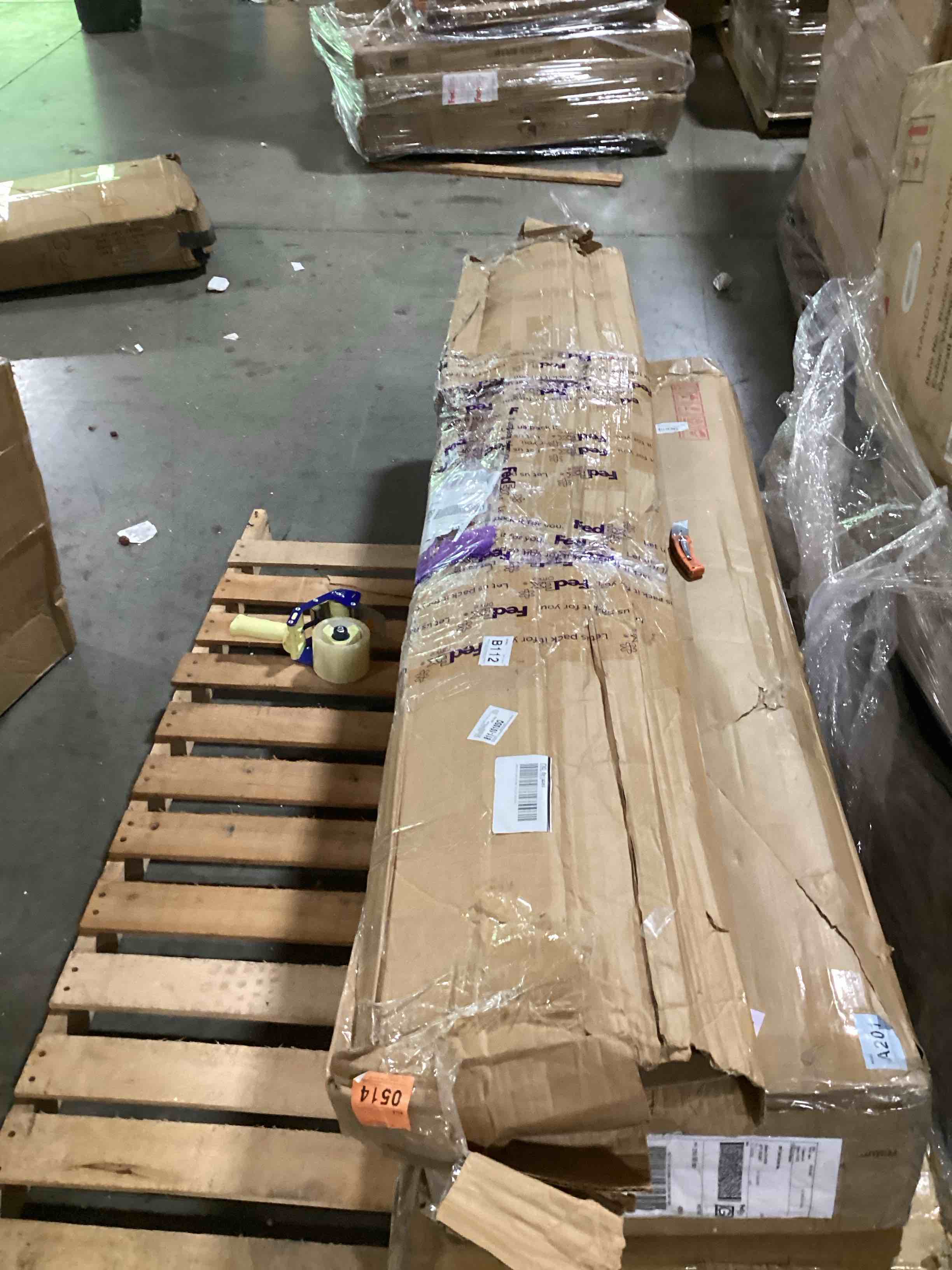 https://s3.amazonaws.com/lotting-images-prod/bidfta/ORG6608517_1721835180974.jpeg