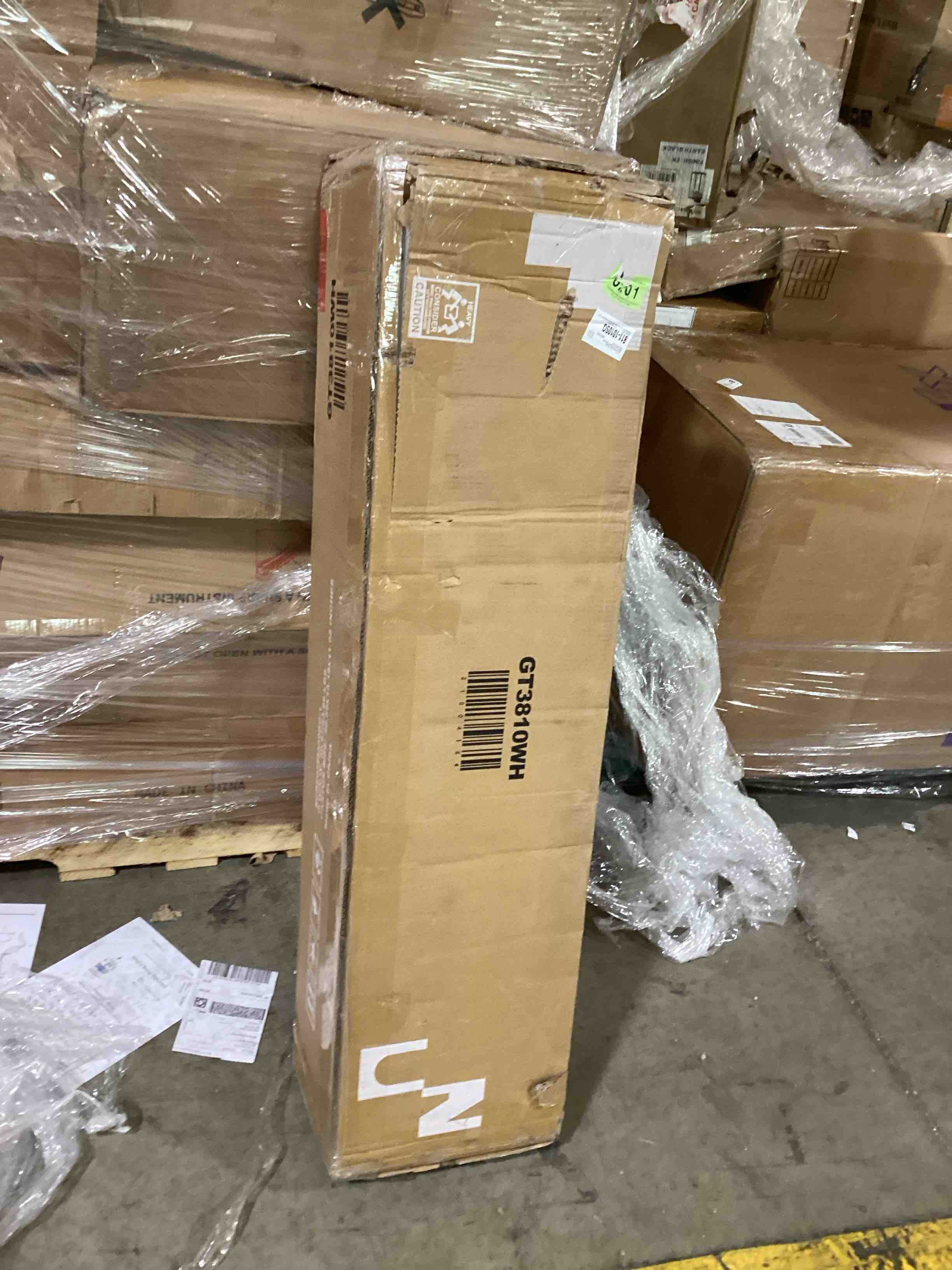 https://s3.amazonaws.com/lotting-images-prod/bidfta/ORG6608860_1722012703370.jpeg