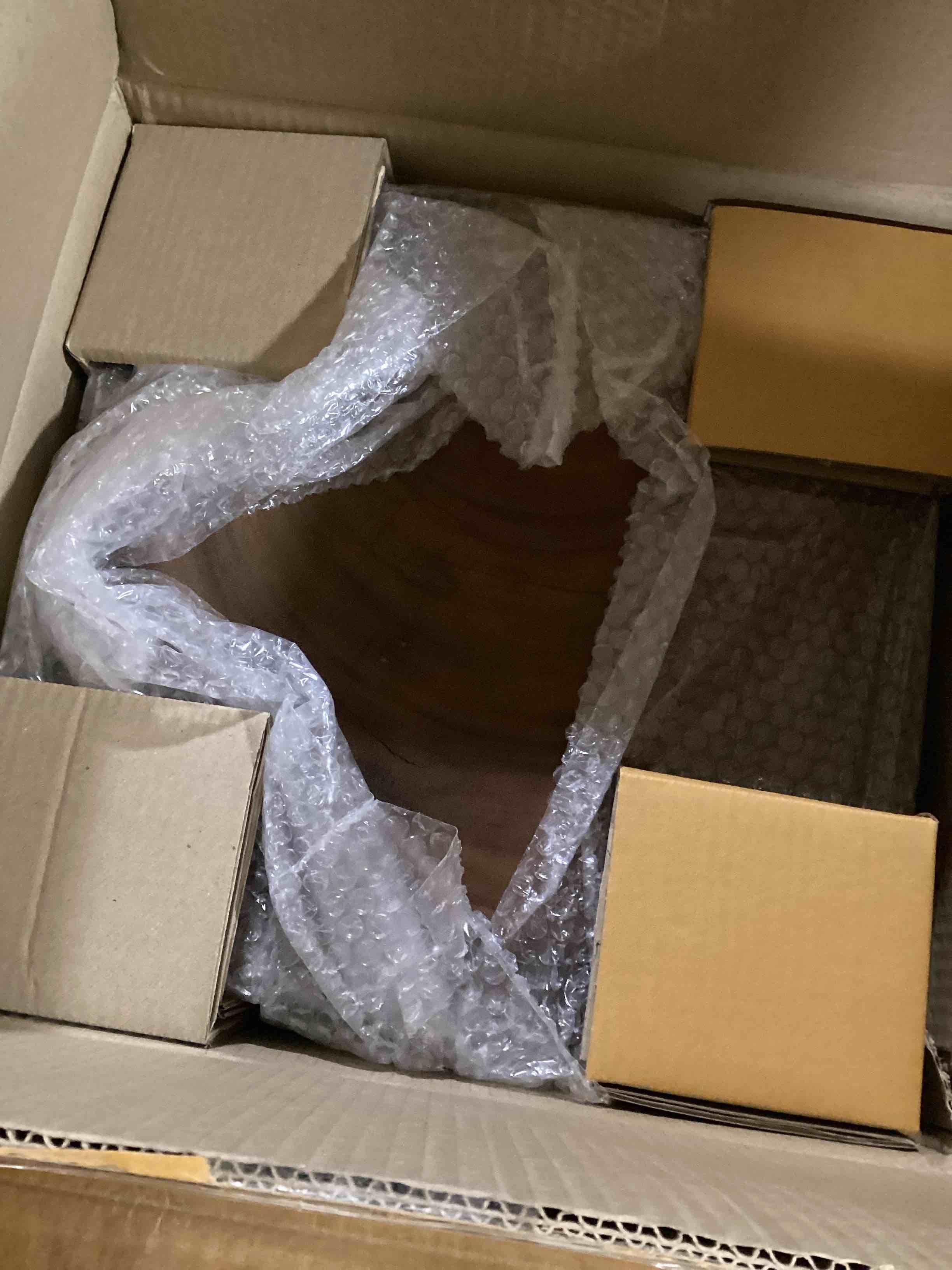 https://s3.amazonaws.com/lotting-images-prod/bidfta/ORG6608895_1722019745875.jpeg