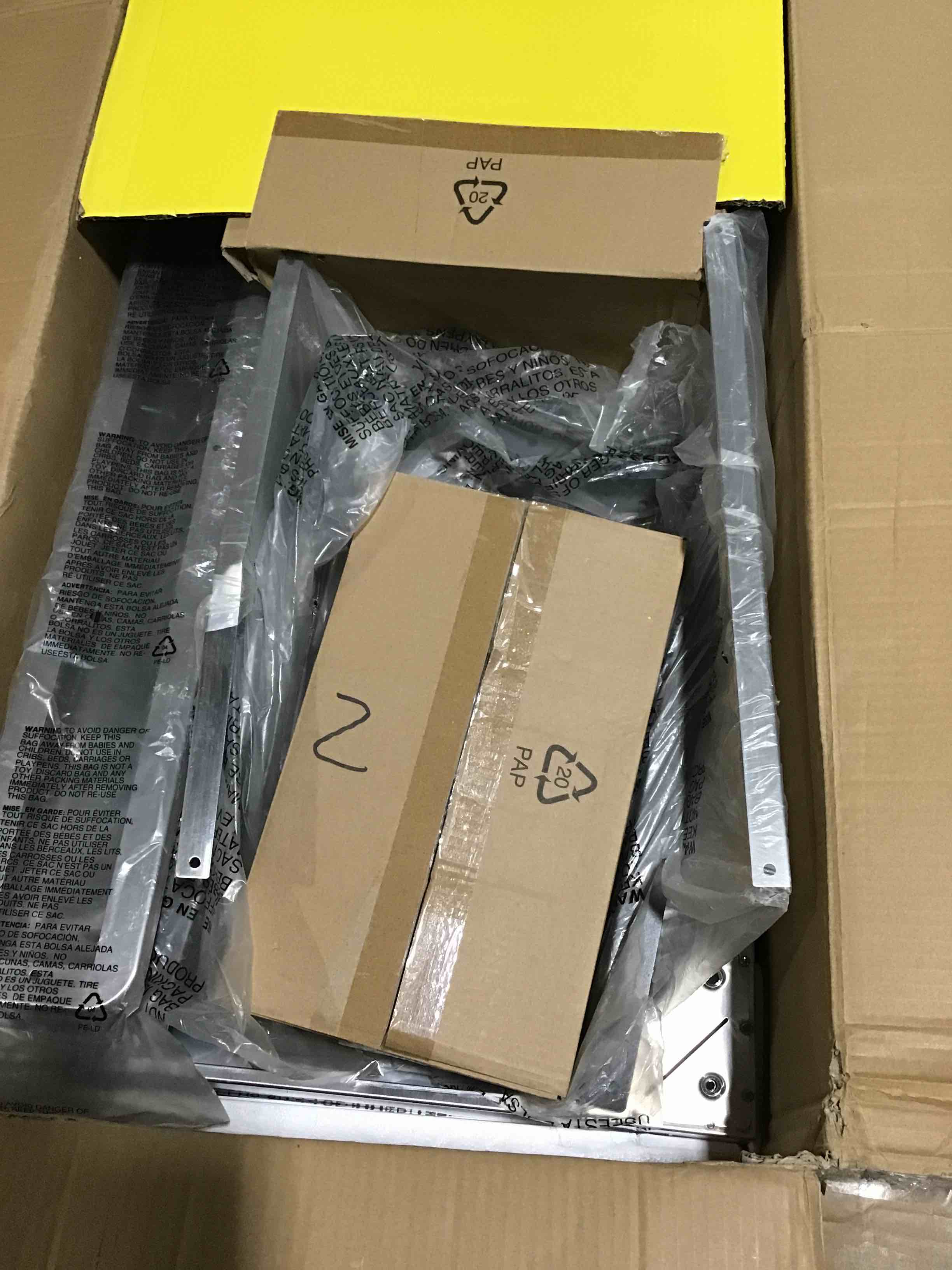 https://s3.amazonaws.com/lotting-images-prod/bidfta/ORG6609904_1721310824151.jpeg