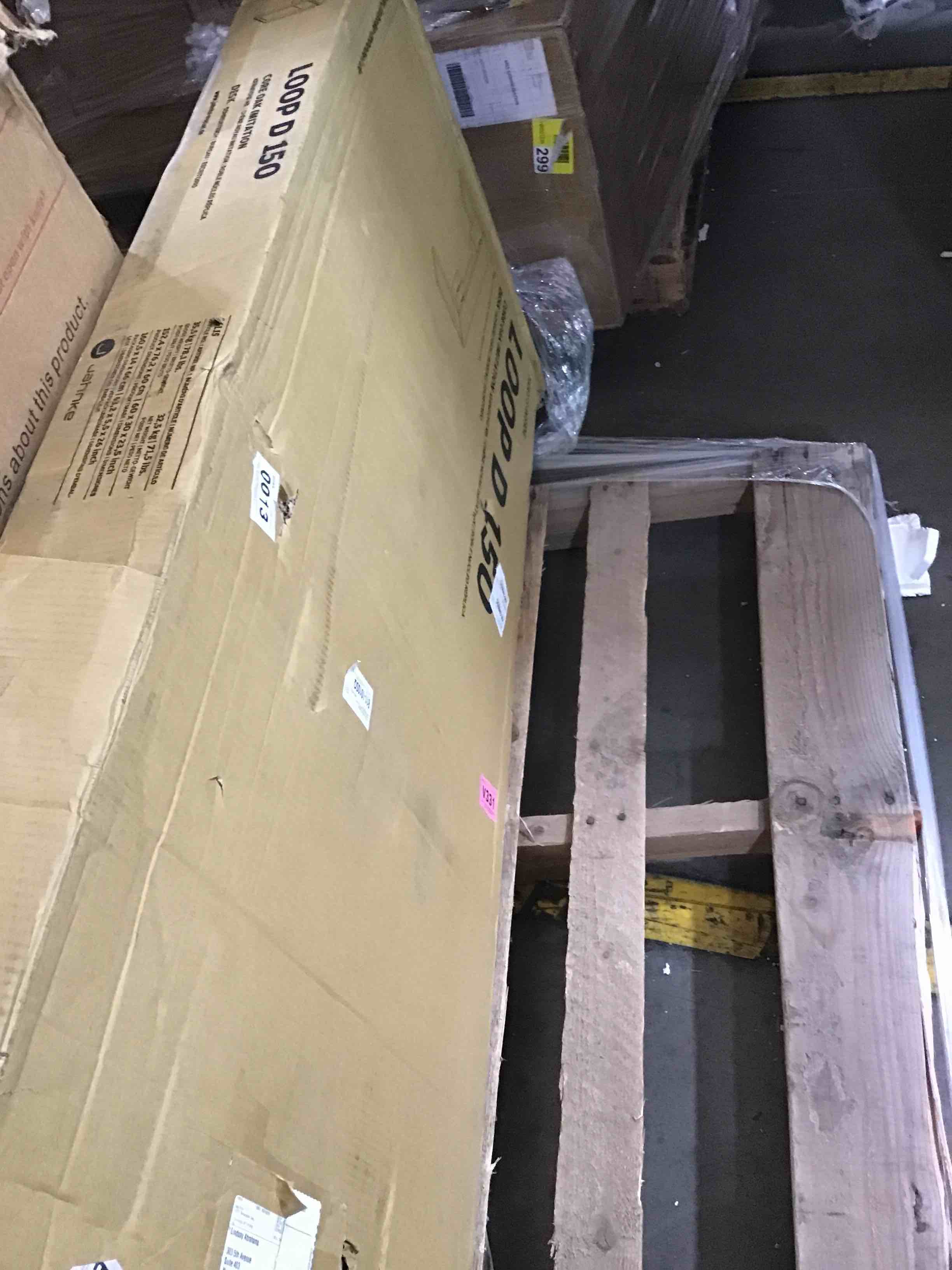 https://s3.amazonaws.com/lotting-images-prod/bidfta/ORG6610557_1721933891350.jpeg