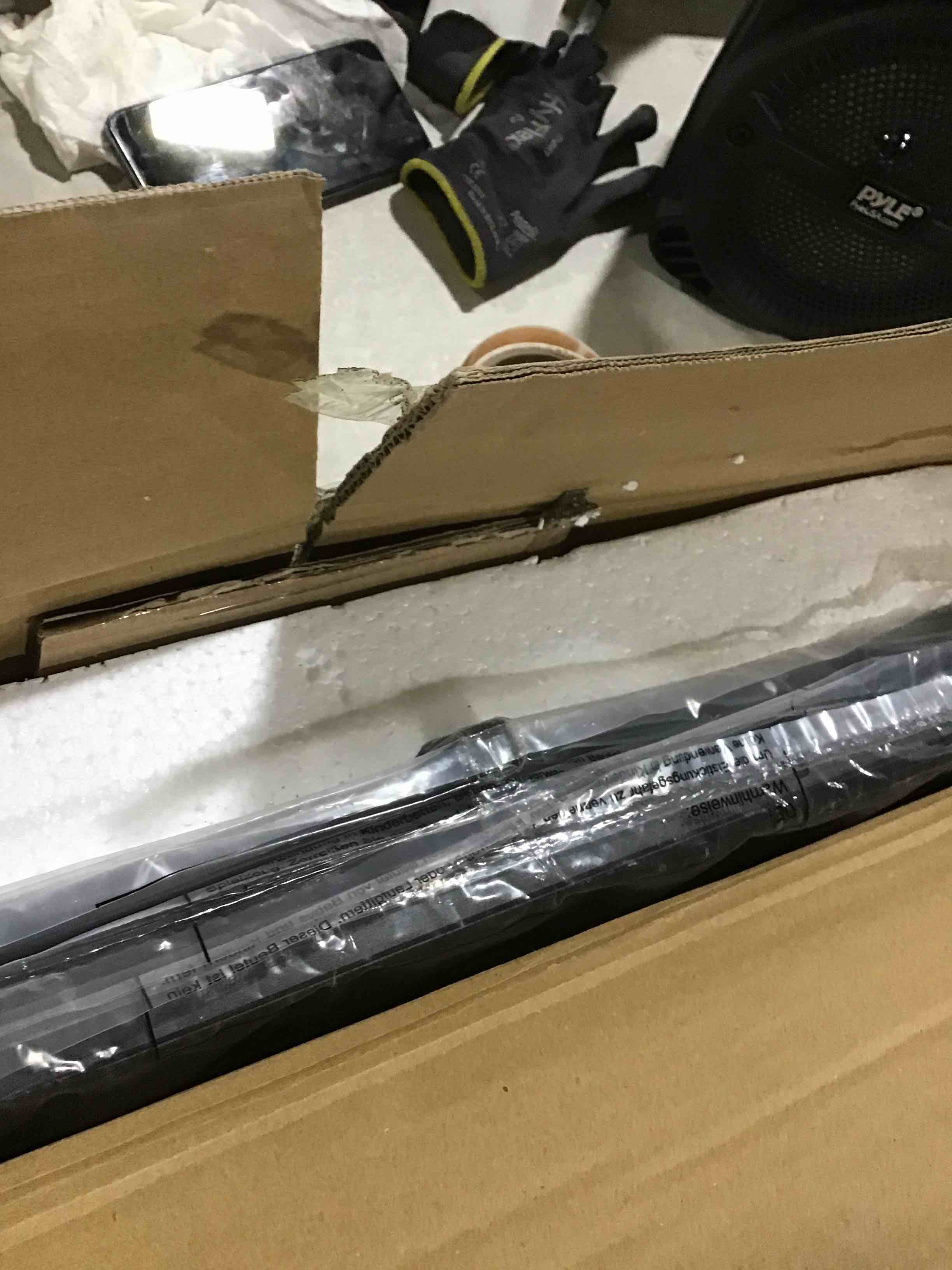 https://s3.amazonaws.com/lotting-images-prod/bidfta/ORG6610860_1722272275031.jpeg