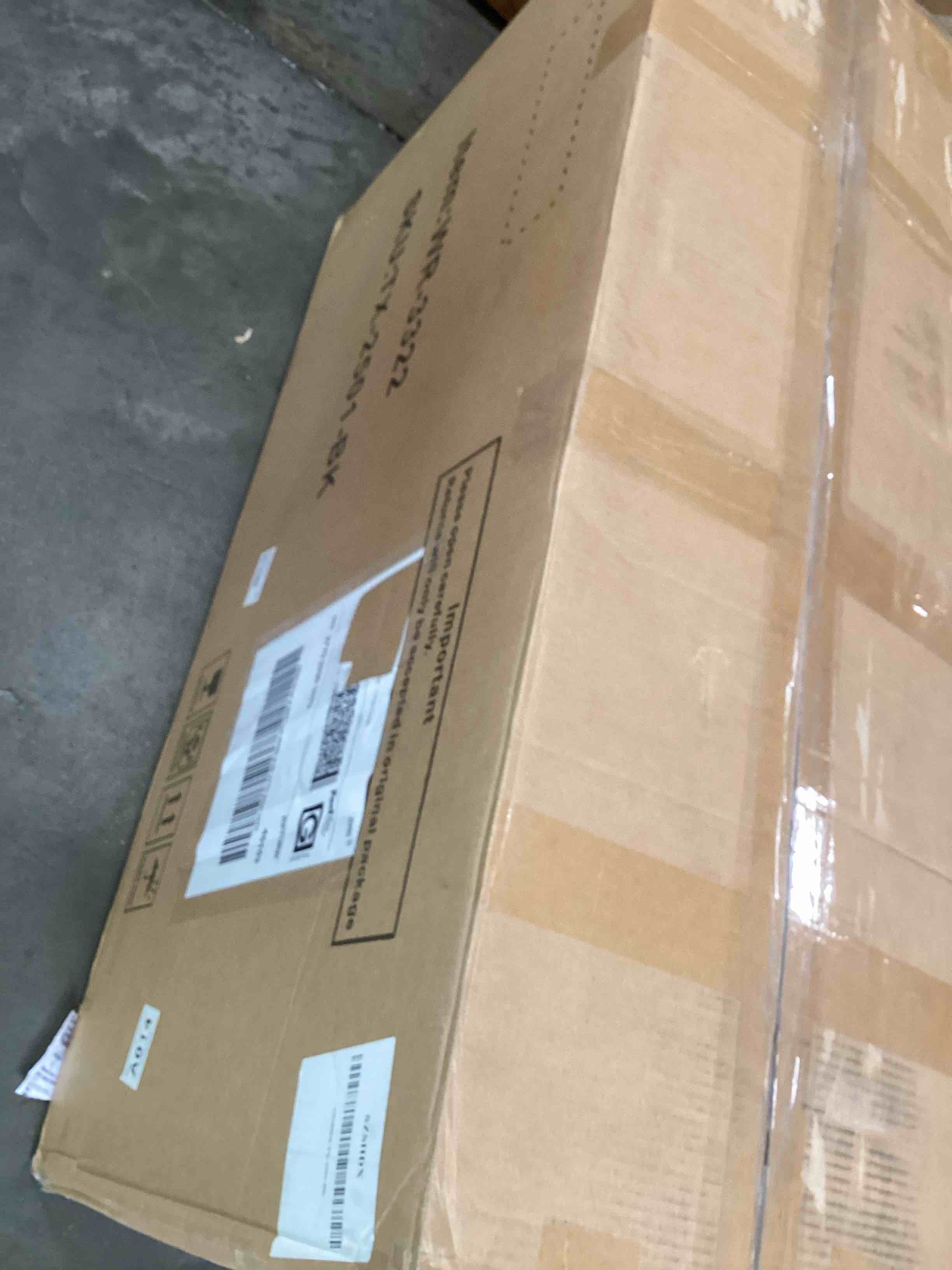 https://s3.amazonaws.com/lotting-images-prod/bidfta/ORG6611664_1721934010721.jpeg