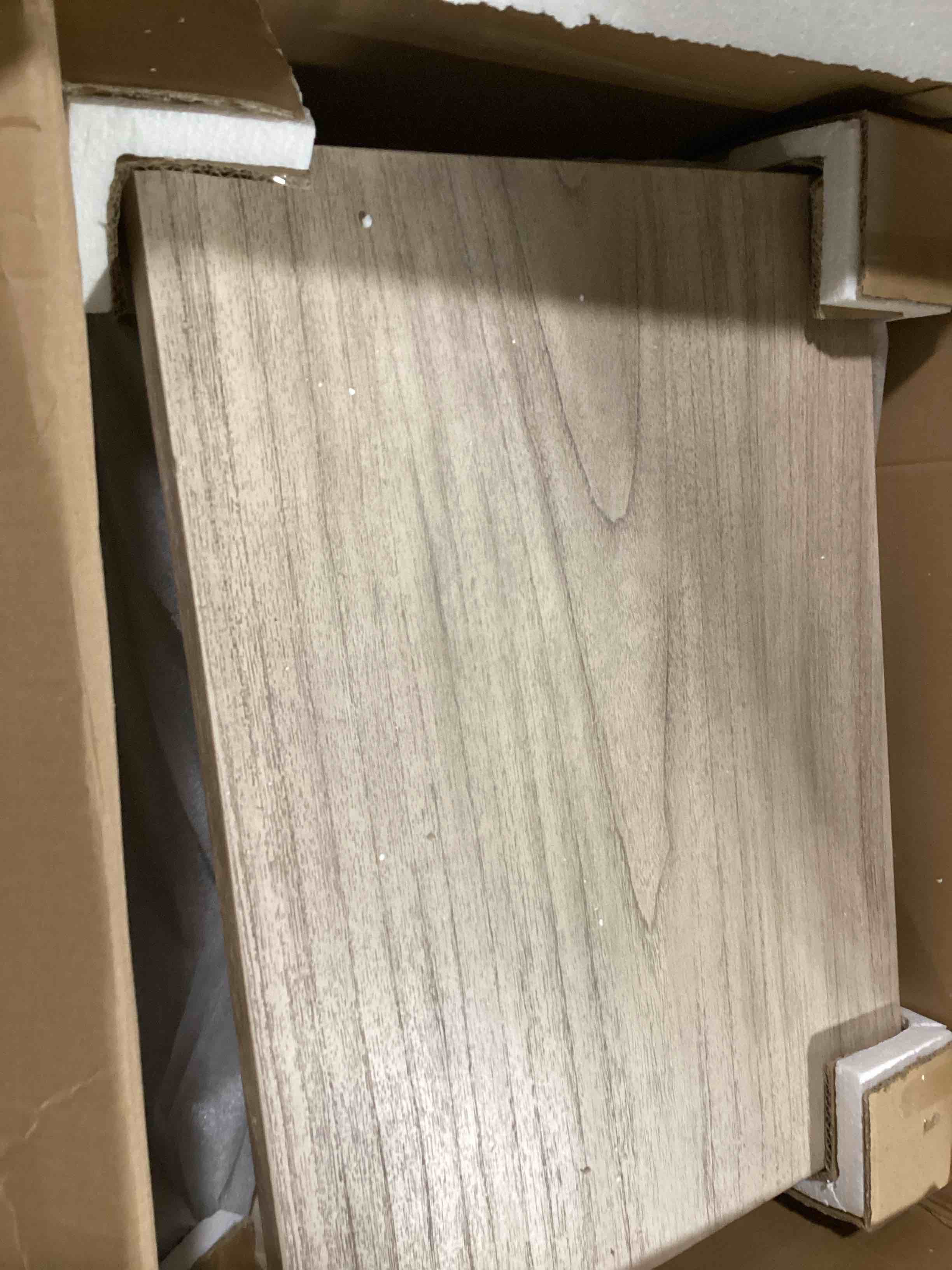 https://s3.amazonaws.com/lotting-images-prod/bidfta/ORG6611730_1722005746160.jpeg