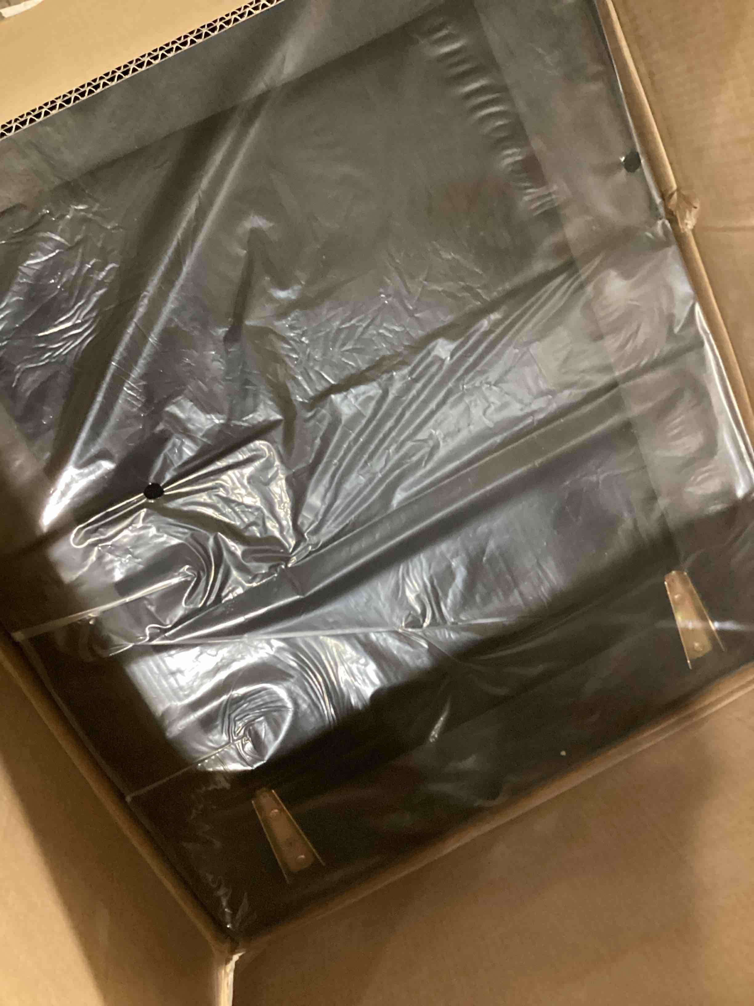 https://s3.amazonaws.com/lotting-images-prod/bidfta/ORG6611796_1722021502991.jpeg