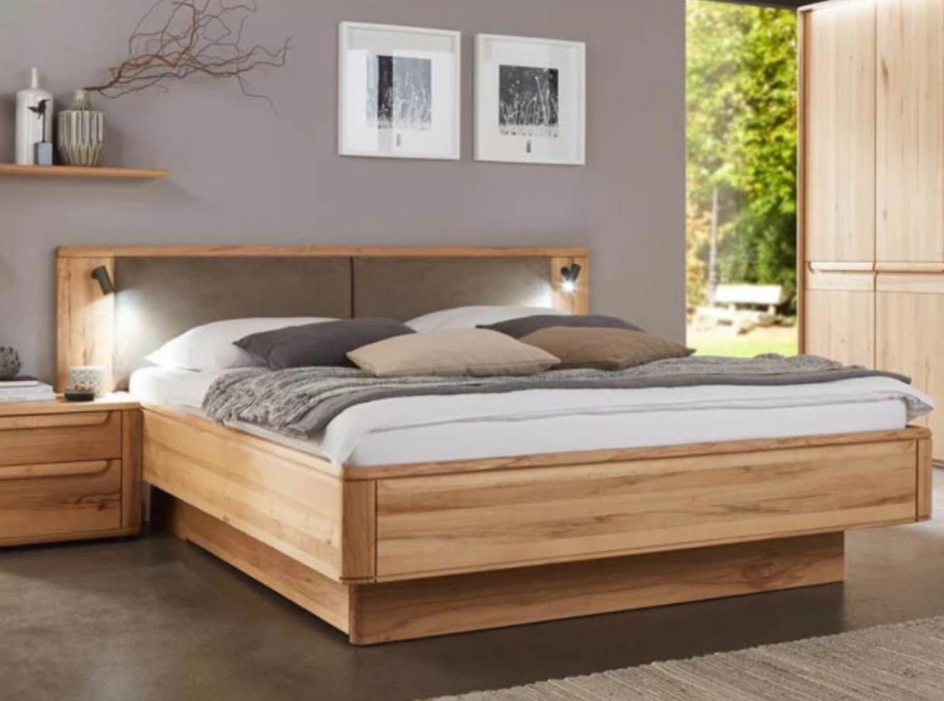 J & M Gloria Bedroom Collection(incomplete box 1 and 3 of 3 )