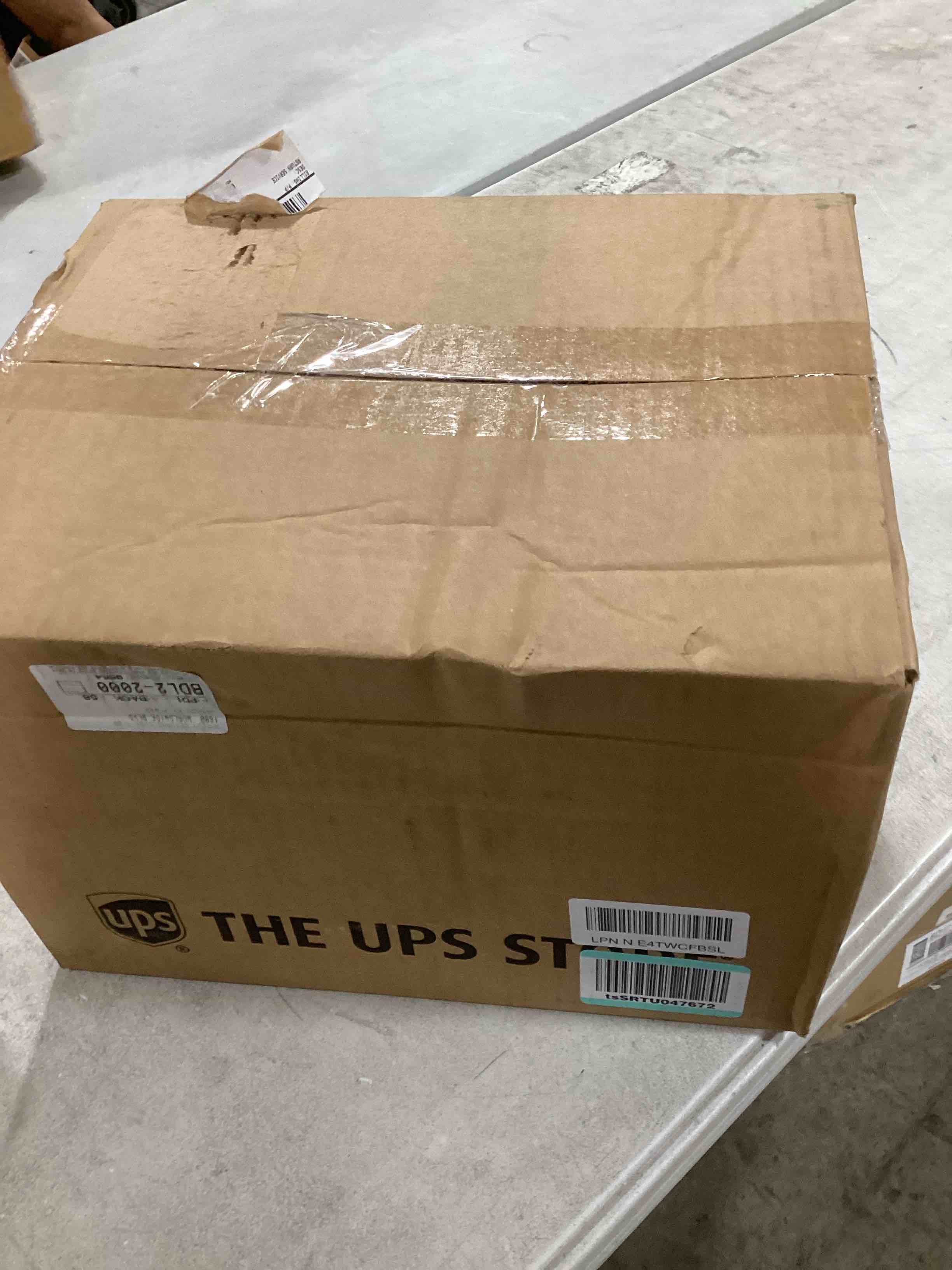 https://s3.amazonaws.com/lotting-images-prod/bidfta/ORG6612503_1721136314595.jpeg