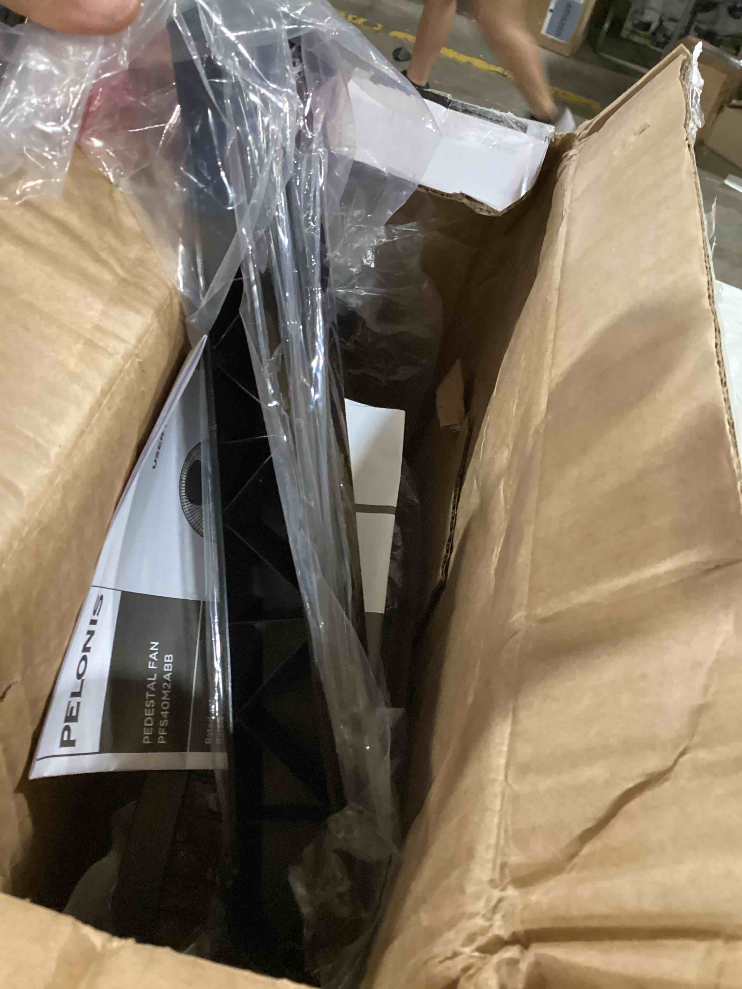 https://s3.amazonaws.com/lotting-images-prod/bidfta/ORG6613022_1721738693828.jpeg