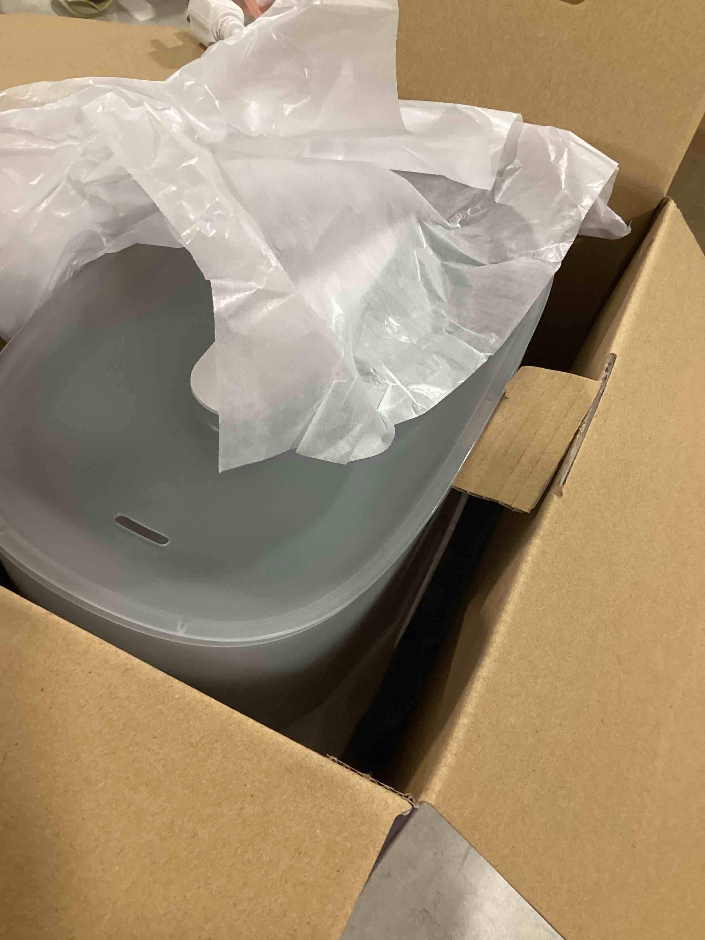 https://s3.amazonaws.com/lotting-images-prod/bidfta/ORG6613039_1721740540863.jpeg