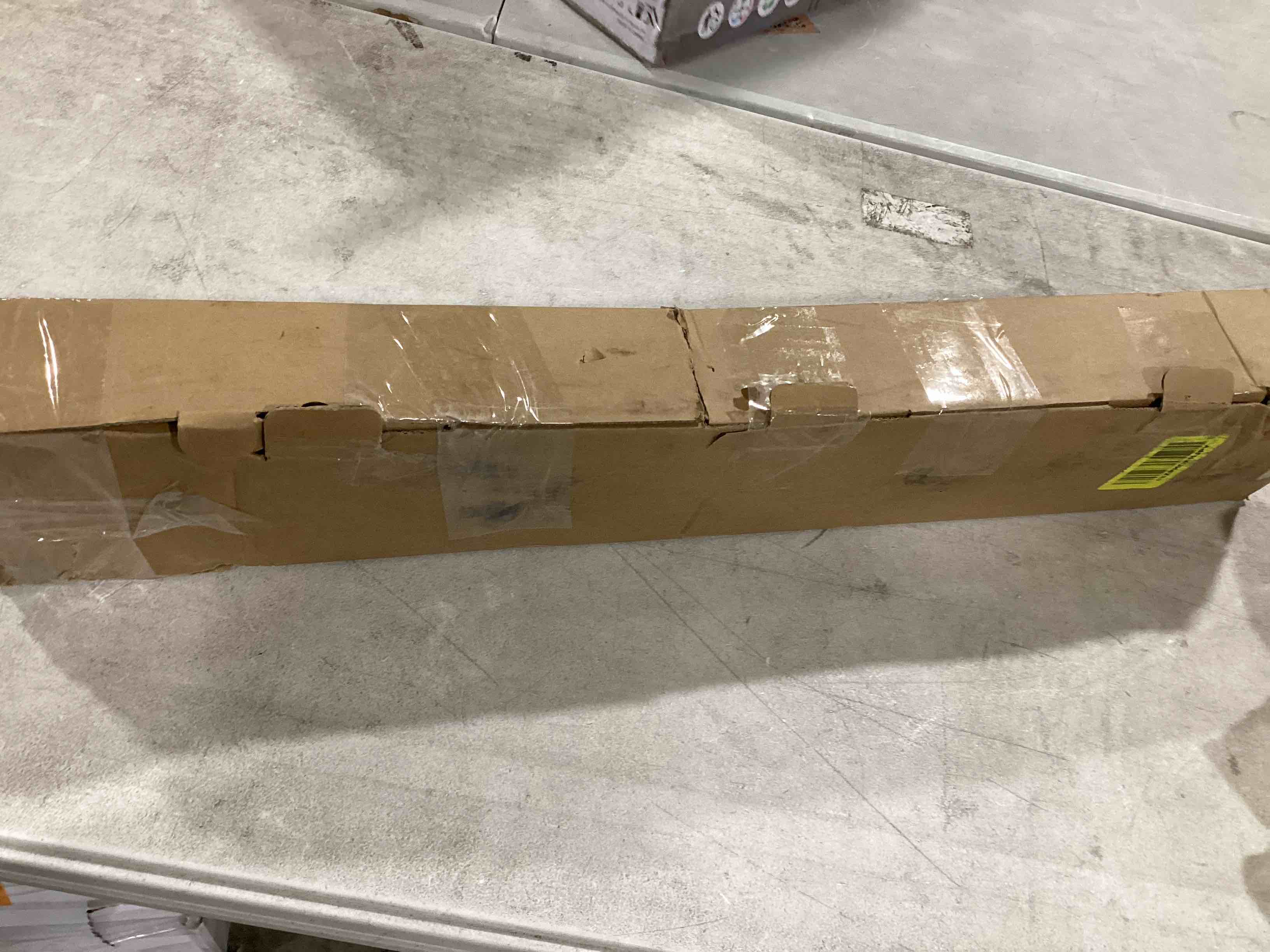 https://s3.amazonaws.com/lotting-images-prod/bidfta/ORG6613160_1721759539741.jpeg
