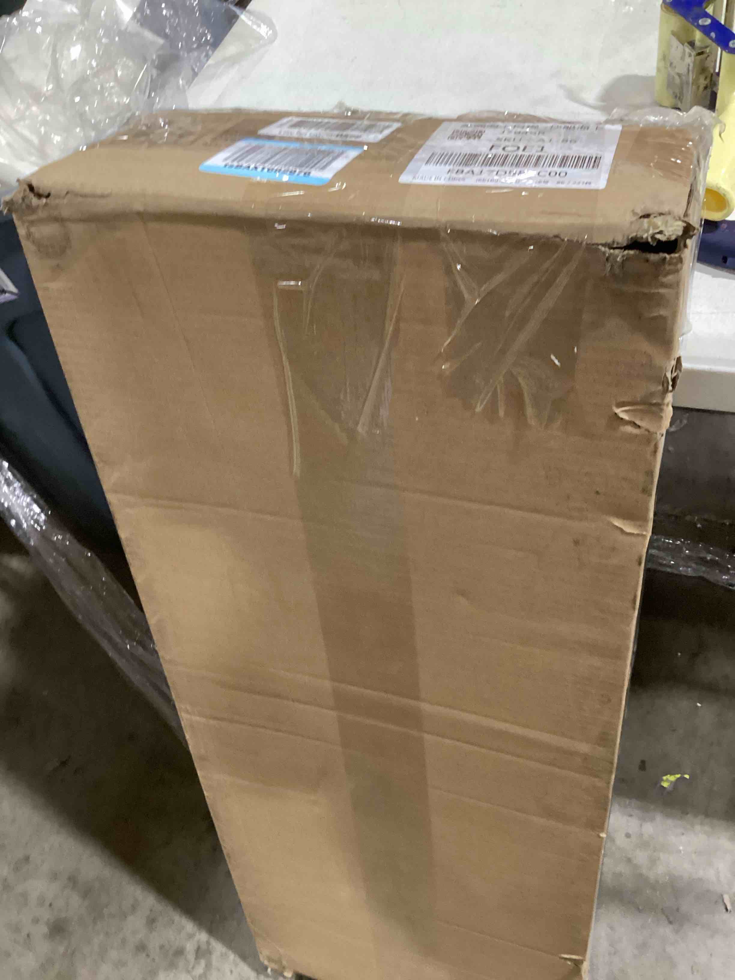 https://s3.amazonaws.com/lotting-images-prod/bidfta/ORG6614315_1721159399390.jpeg