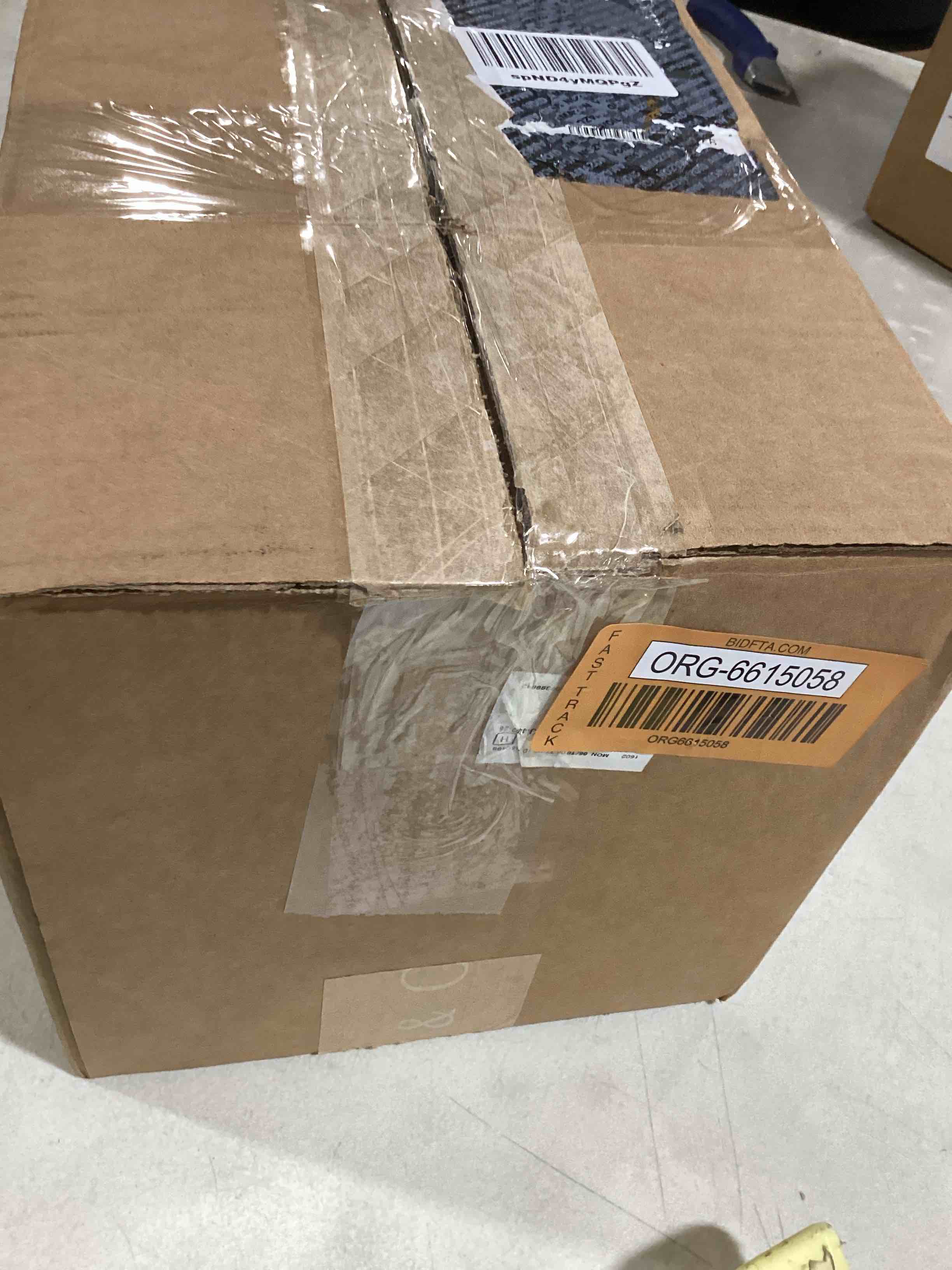 https://s3.amazonaws.com/lotting-images-prod/bidfta/ORG6615058_1721740258216.jpeg