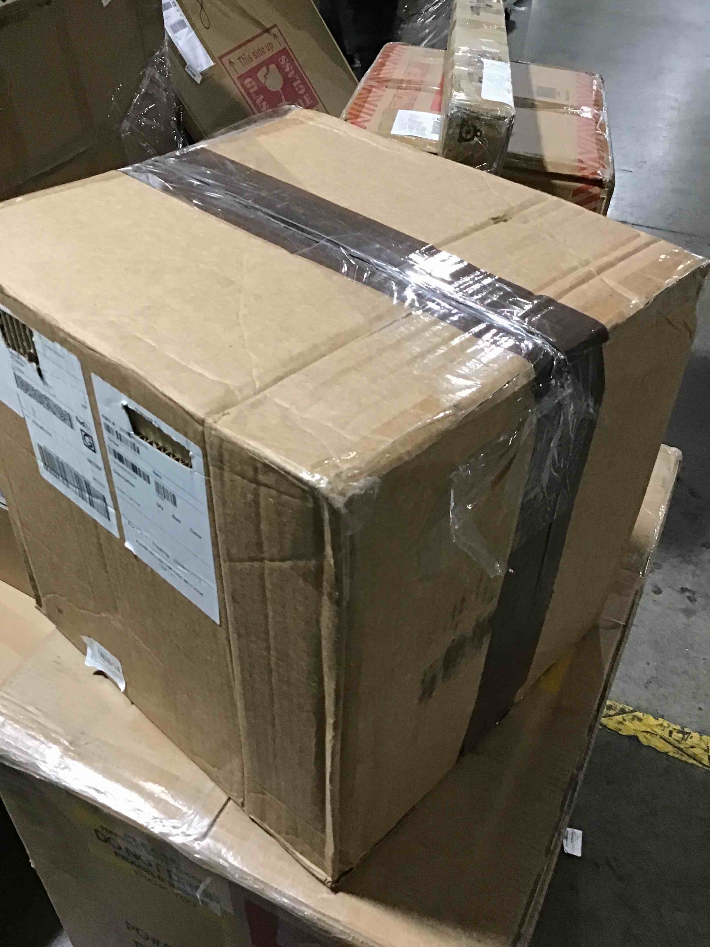 https://s3.amazonaws.com/lotting-images-prod/bidfta/ORG6615553_1721672772361.jpeg