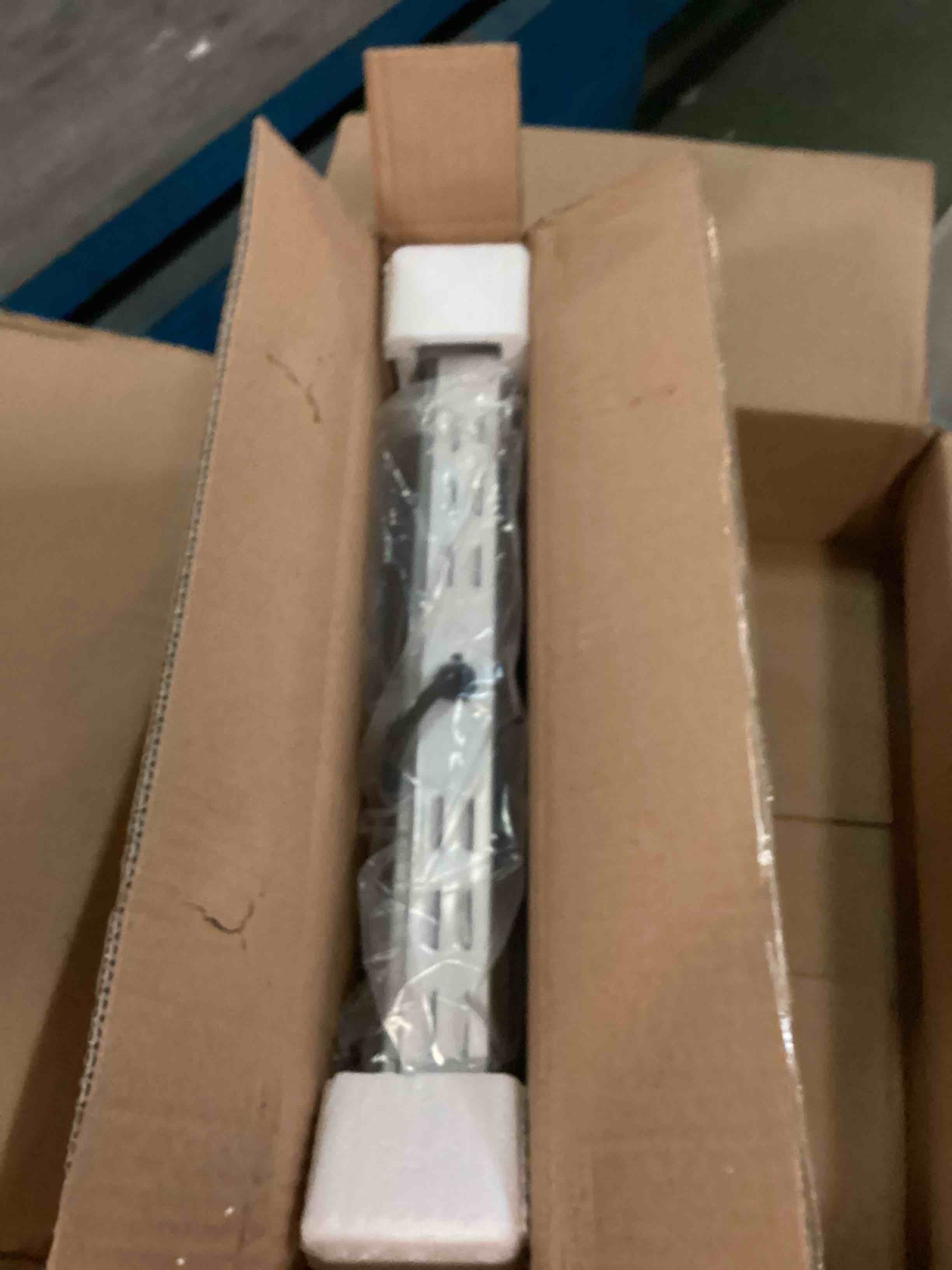 https://s3.amazonaws.com/lotting-images-prod/bidfta/ORG6620948_1716040338036.jpeg