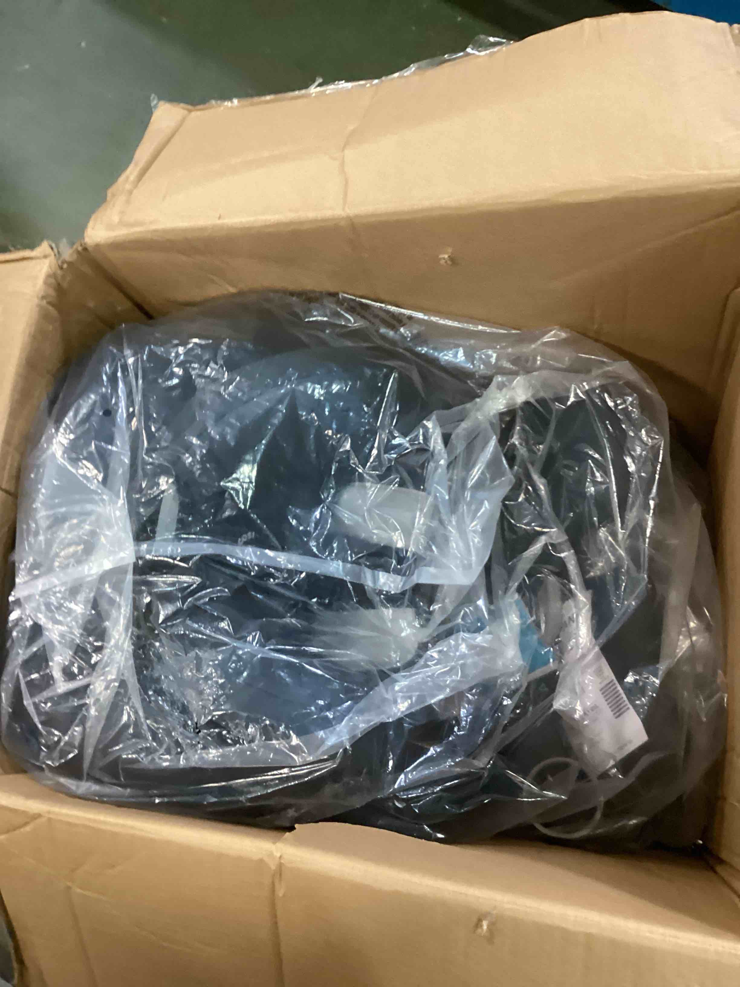 https://s3.amazonaws.com/lotting-images-prod/bidfta/ORG6620976_1716043461824.jpeg