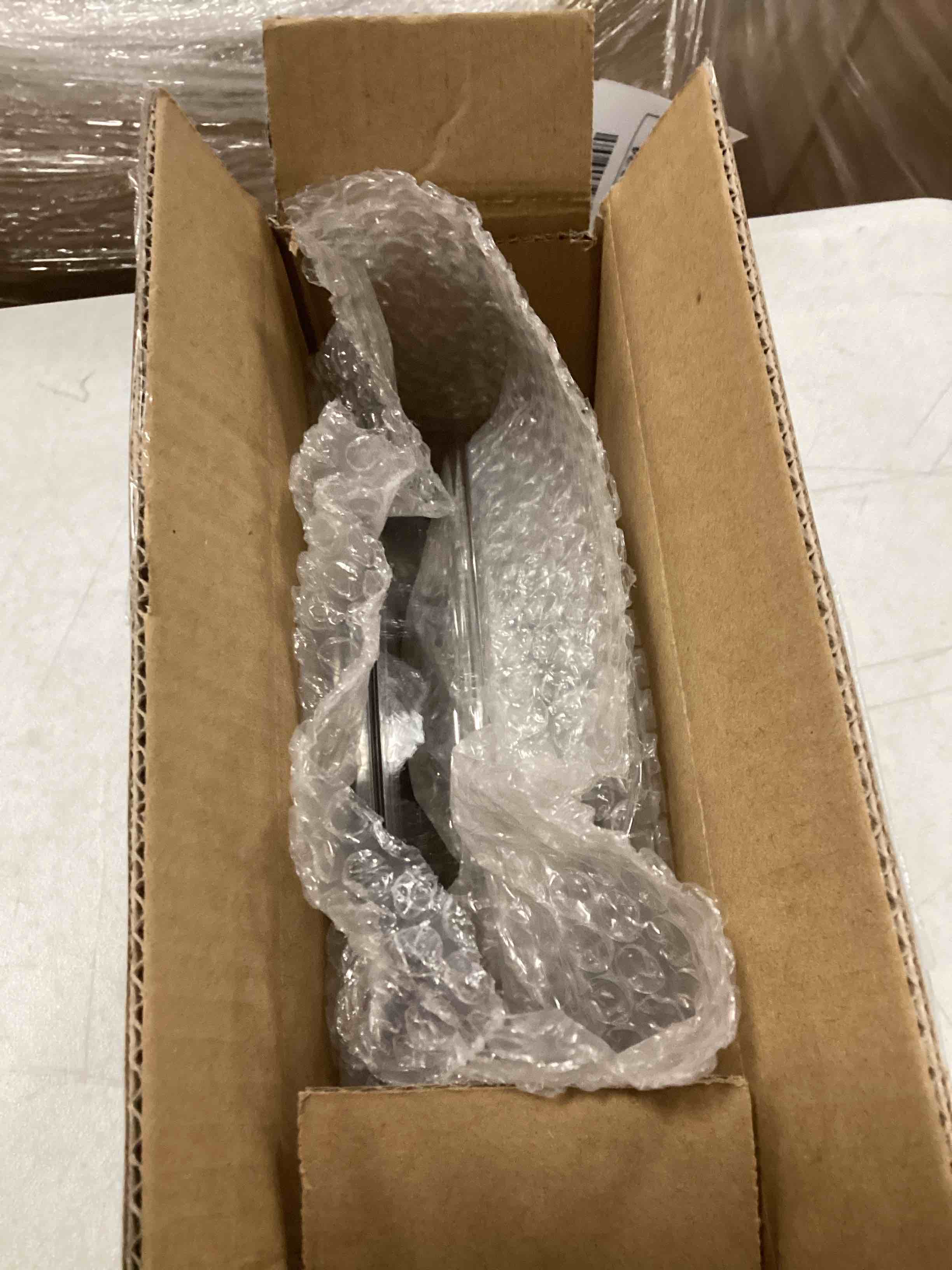 https://s3.amazonaws.com/lotting-images-prod/bidfta/ORG6621484_1715713289875.jpeg
