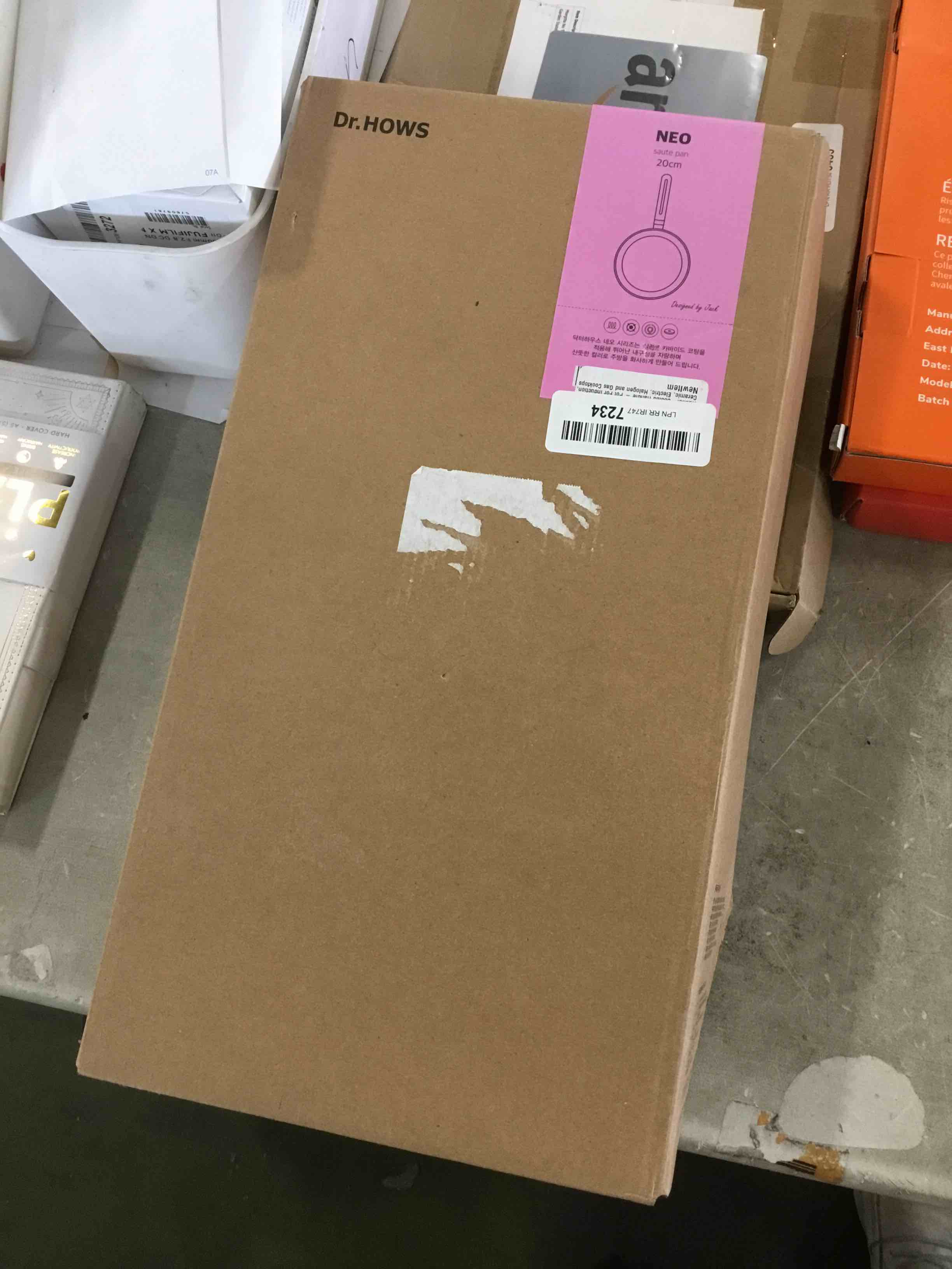 https://s3.amazonaws.com/lotting-images-prod/bidfta/ORG6623808_1716395646543.jpeg