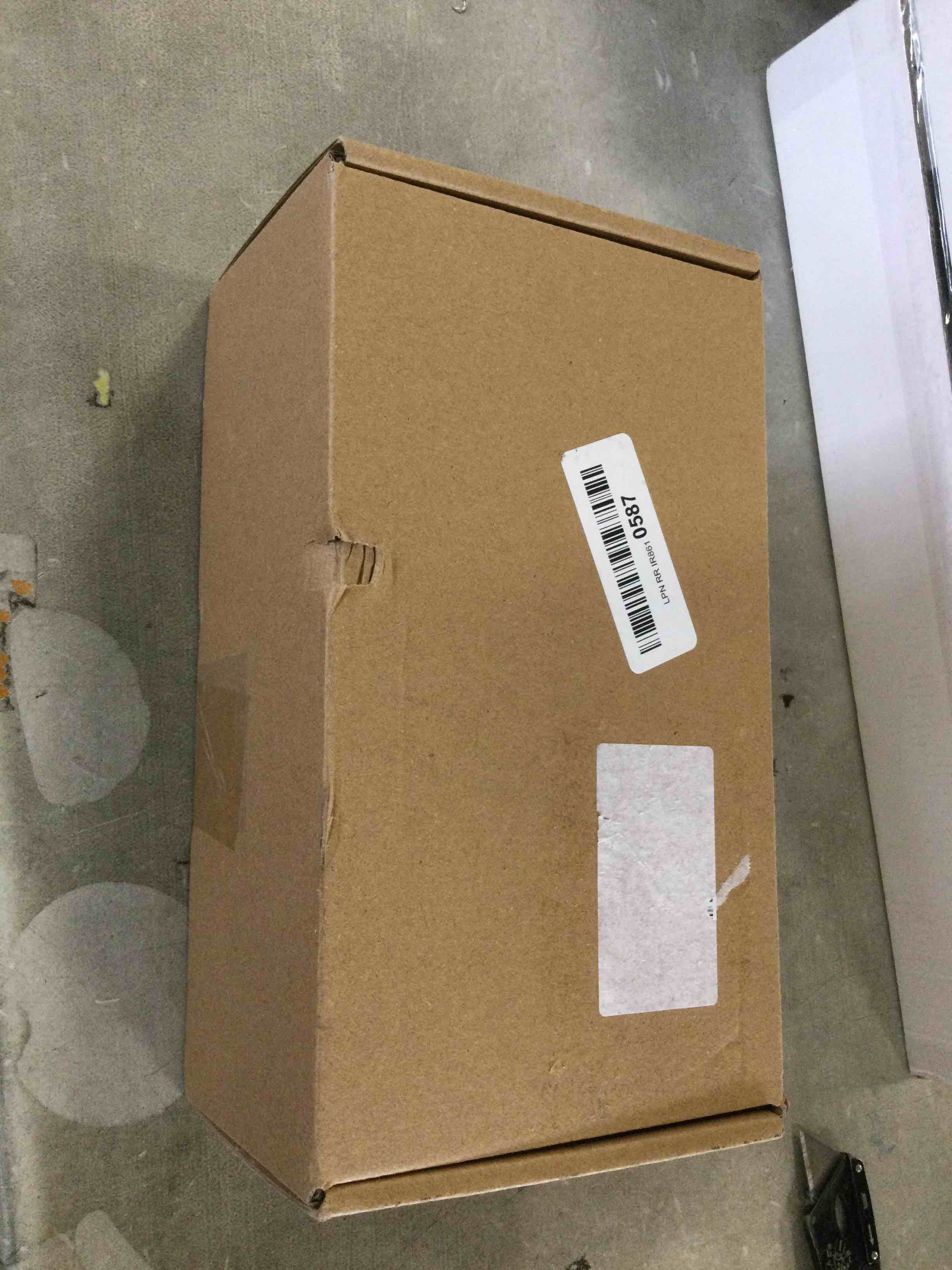https://s3.amazonaws.com/lotting-images-prod/bidfta/ORG6623982_1717003433609.jpeg