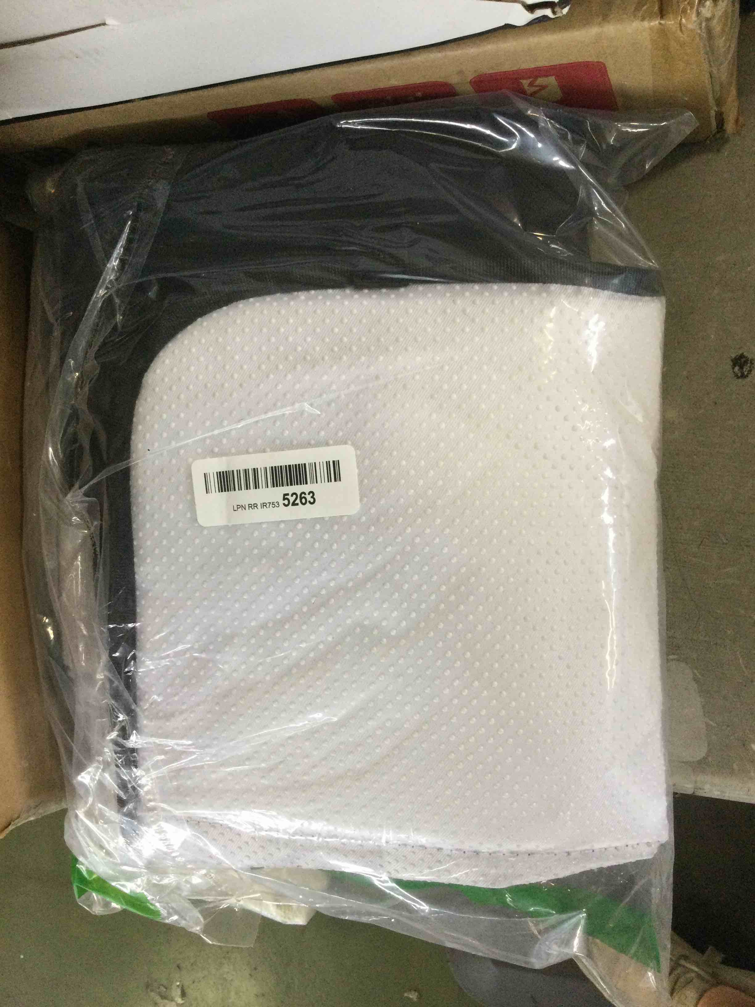 https://s3.amazonaws.com/lotting-images-prod/bidfta/ORG6624120_1717087984759.jpeg