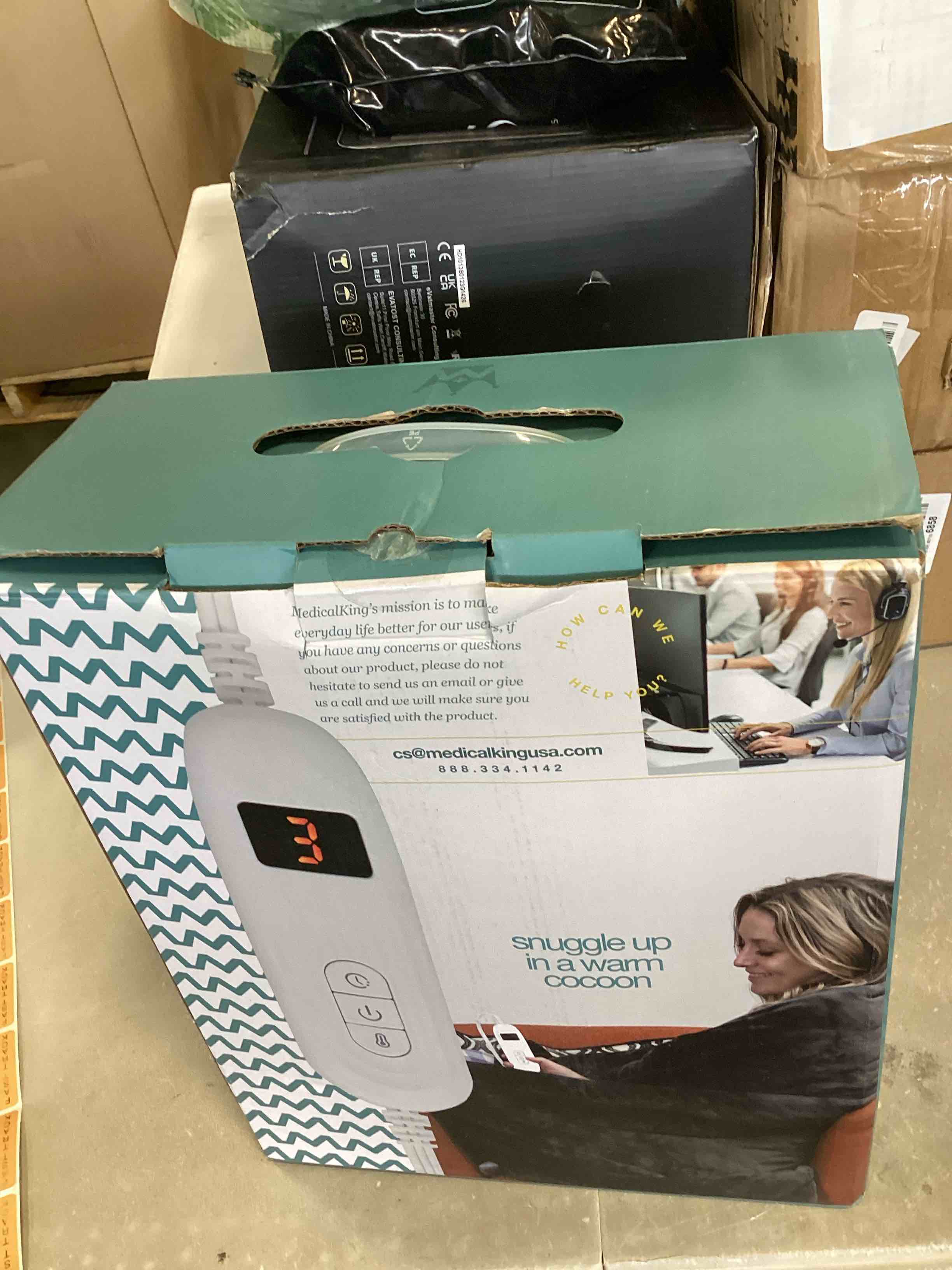 https://s3.amazonaws.com/lotting-images-prod/bidfta/ORG6624381_1717261482169.jpeg