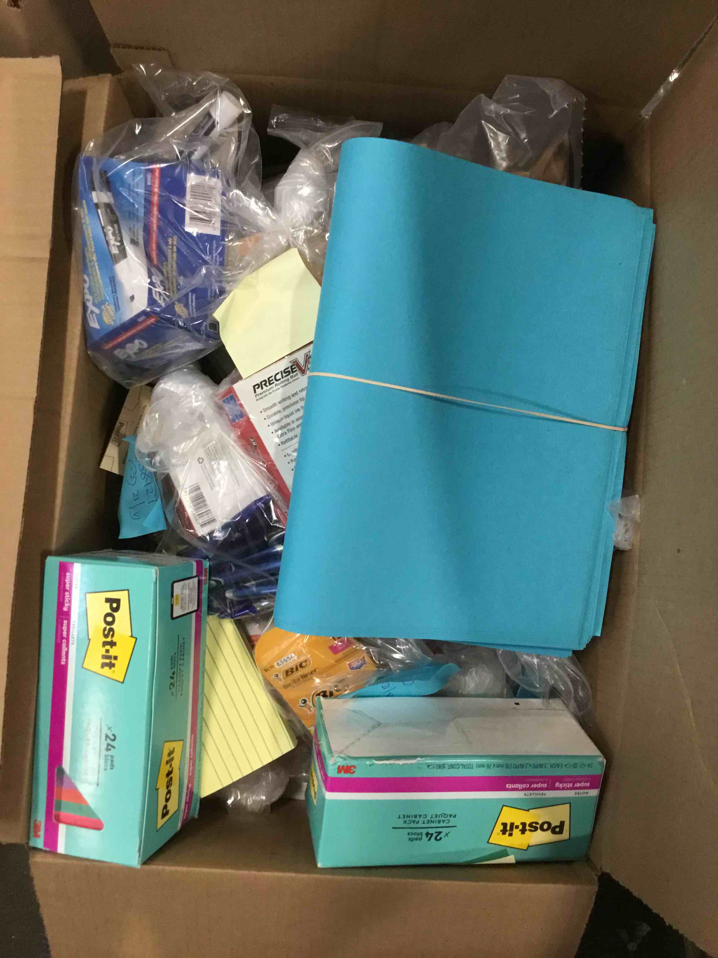 Assorted of variety of products for the maintenance and cleaning of office or home. (expiration date, brands and sizes may vary)