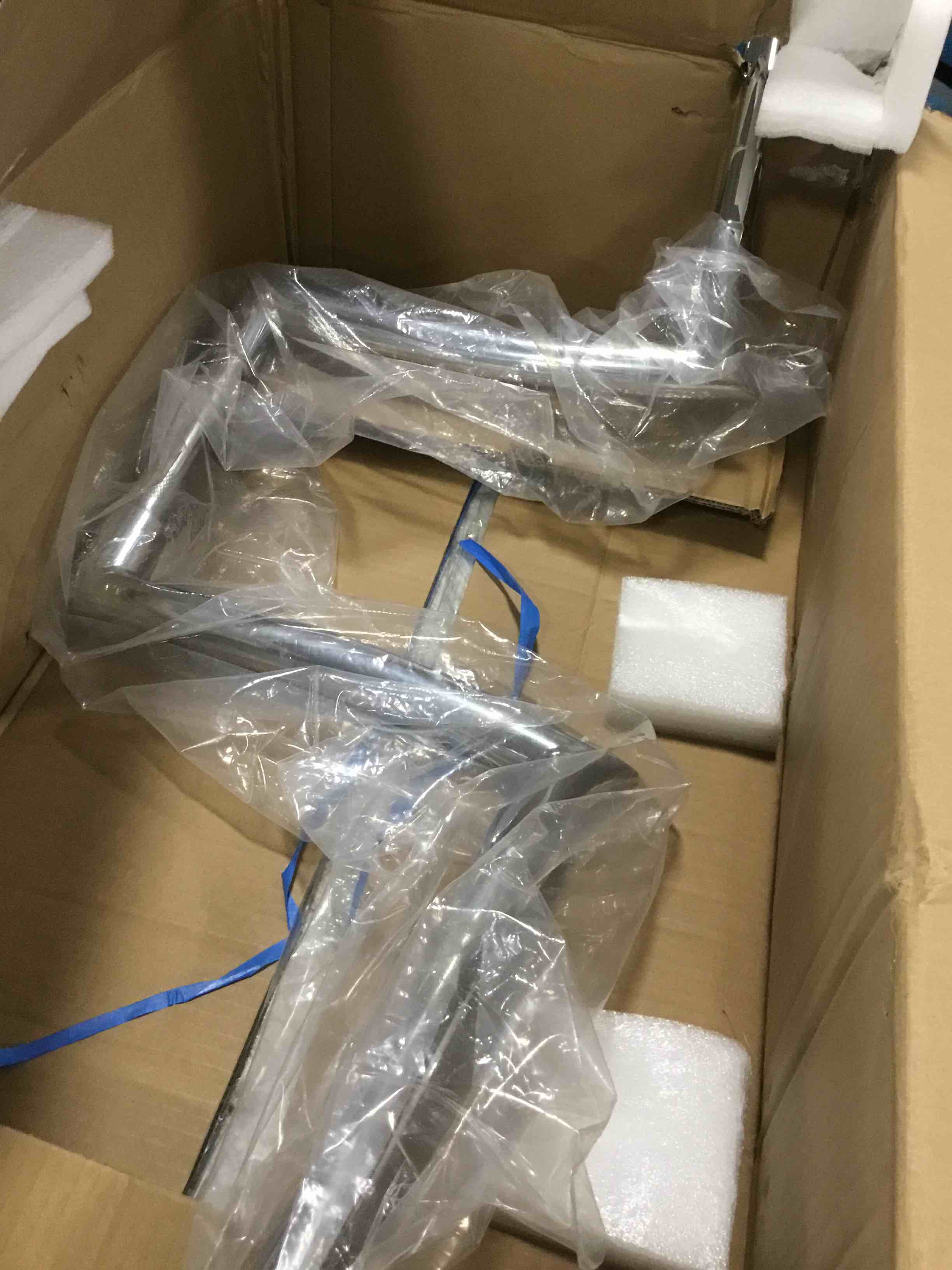https://s3.amazonaws.com/lotting-images-prod/bidfta/ORG6626556_1716040493689.jpeg