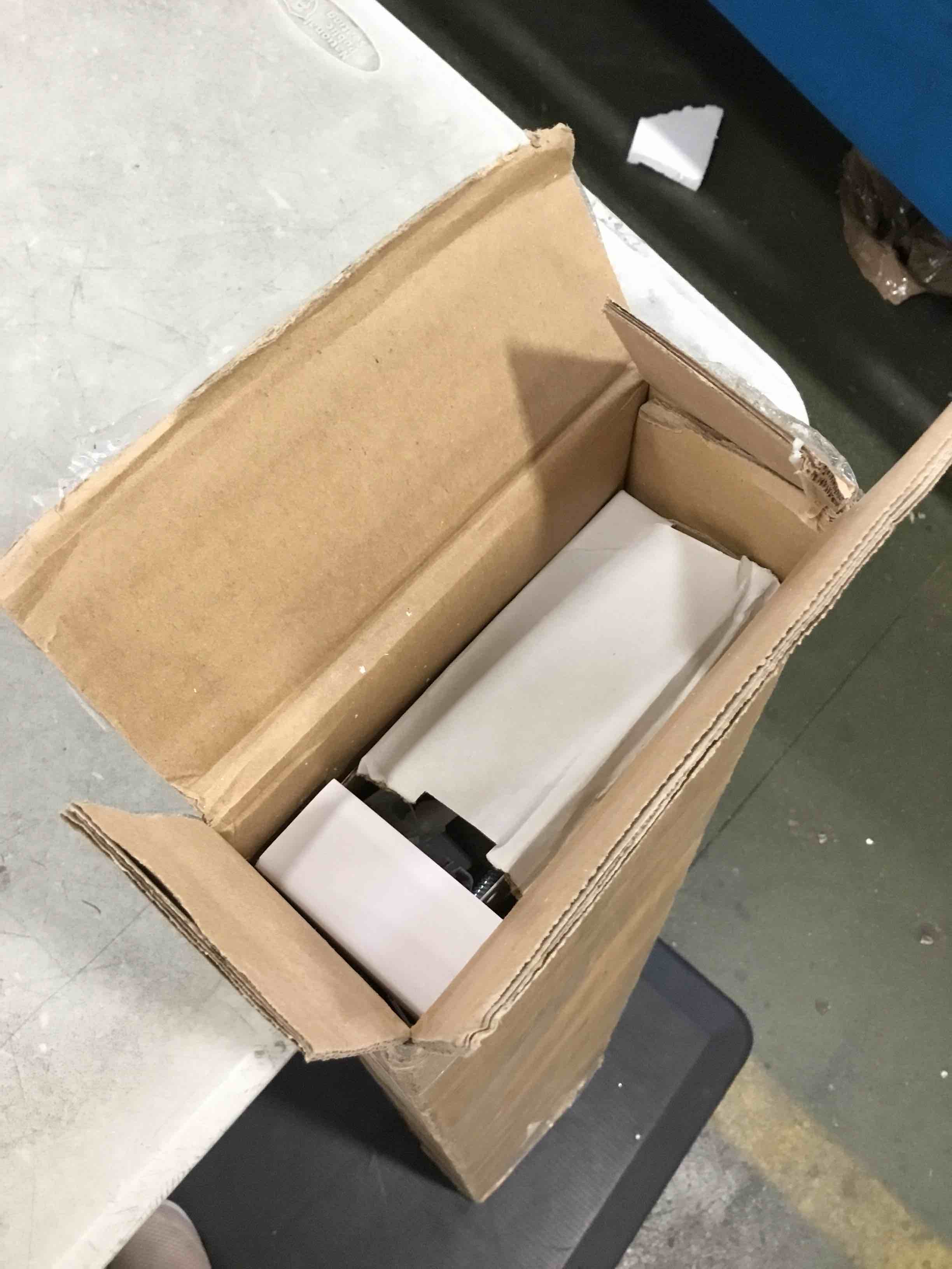 https://s3.amazonaws.com/lotting-images-prod/bidfta/ORG6627595_1715804037494.jpeg