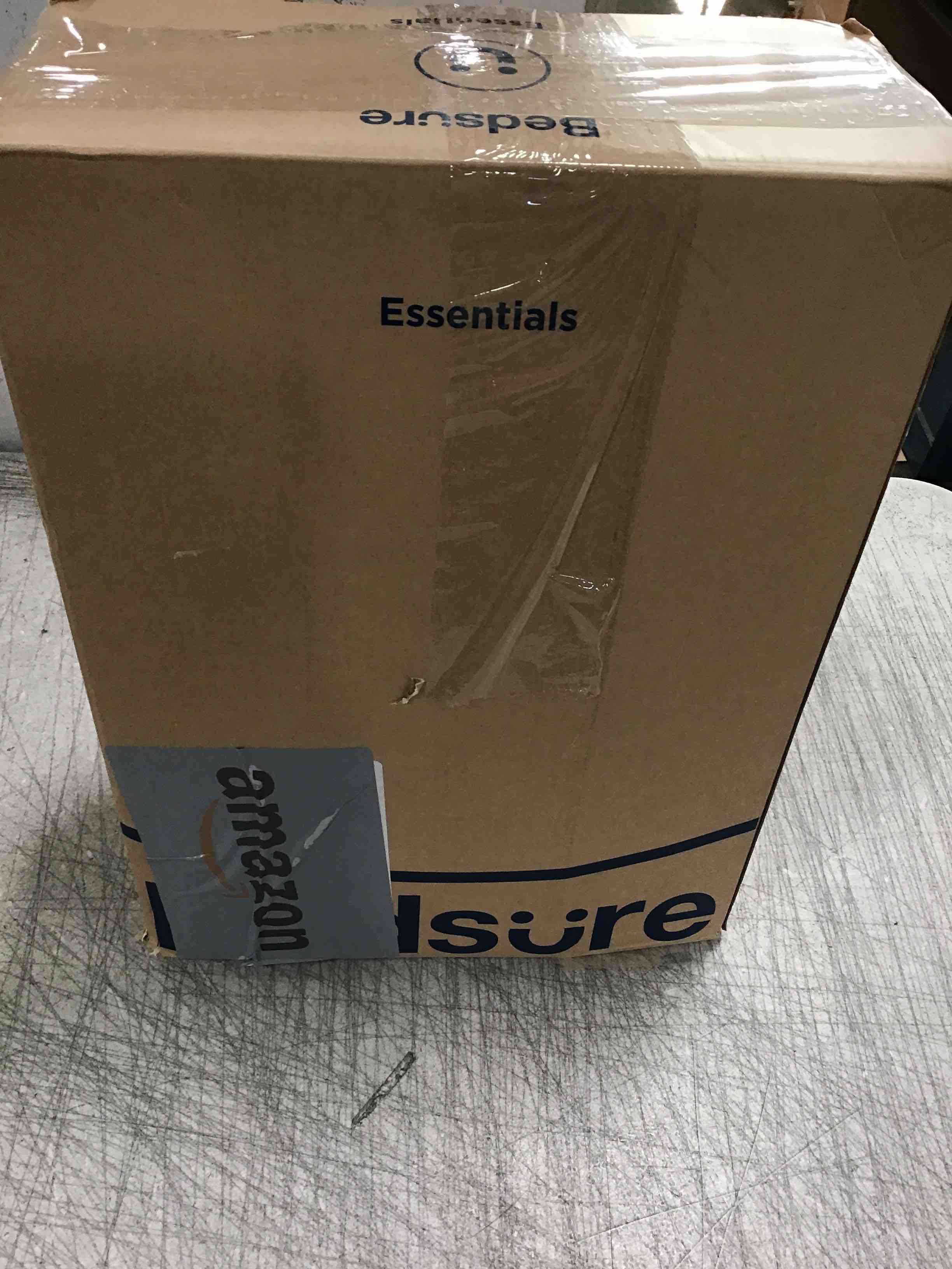 https://s3.amazonaws.com/lotting-images-prod/bidfta/ORG6627608_1715858247081.jpeg