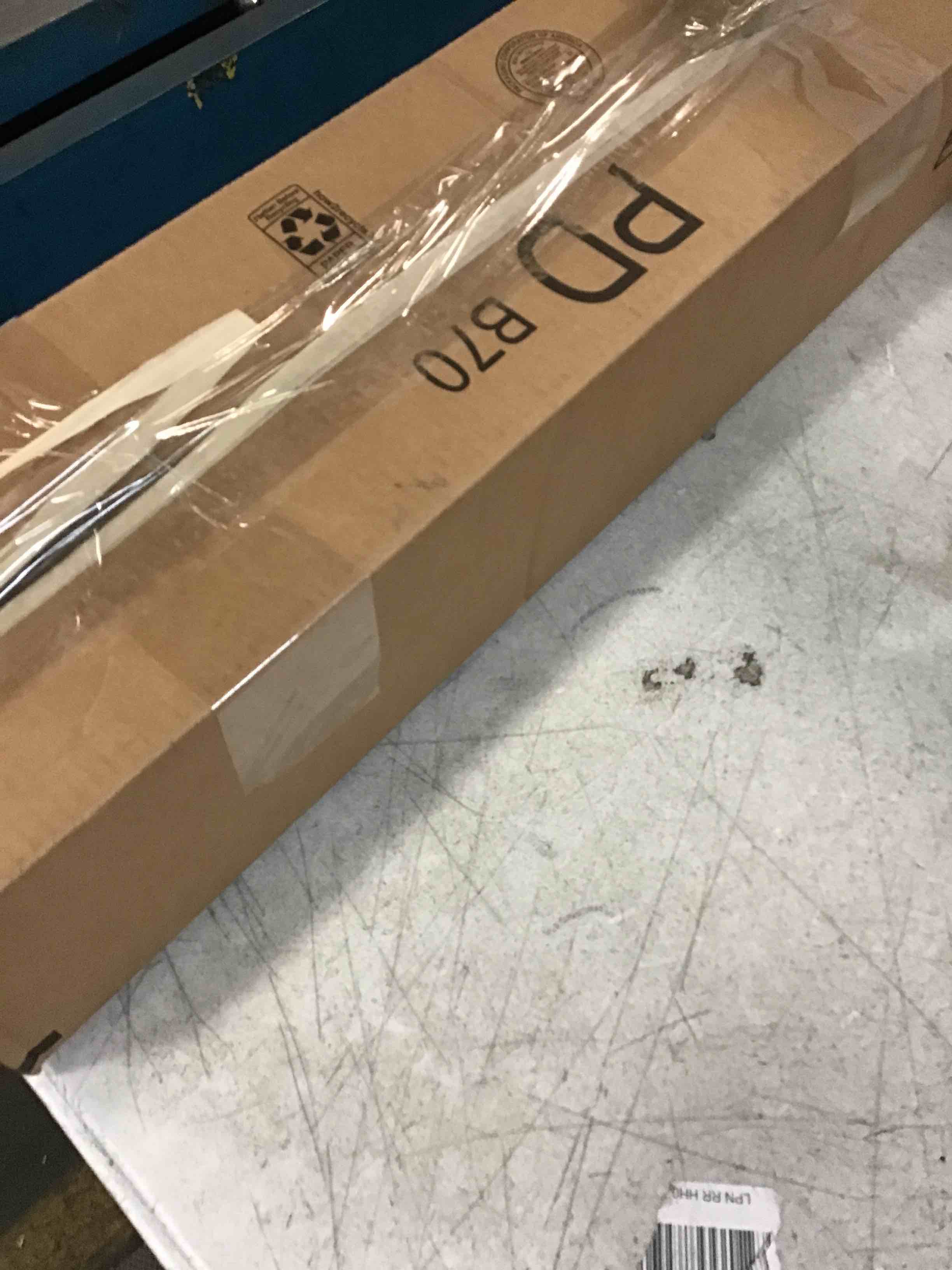 https://s3.amazonaws.com/lotting-images-prod/bidfta/ORG6628205_1716043540626.jpeg