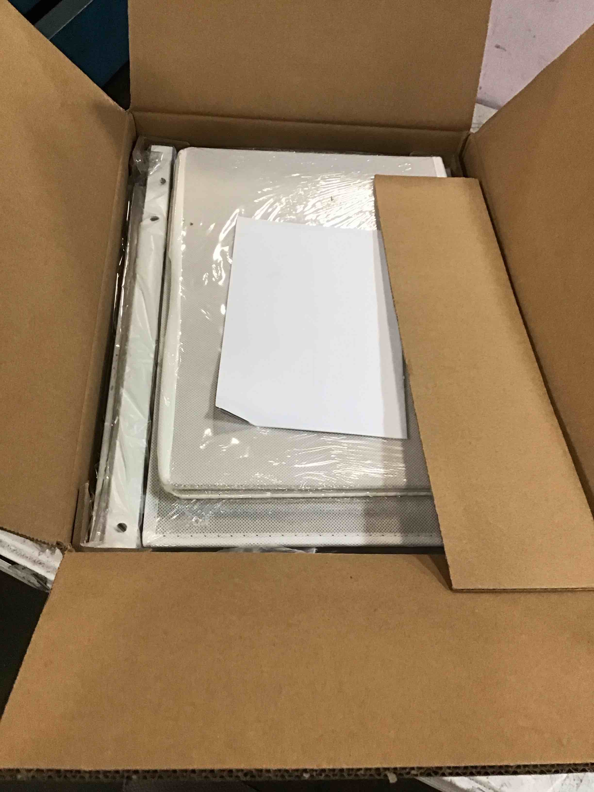 https://s3.amazonaws.com/lotting-images-prod/bidfta/ORG6628462_1716220533799.jpeg