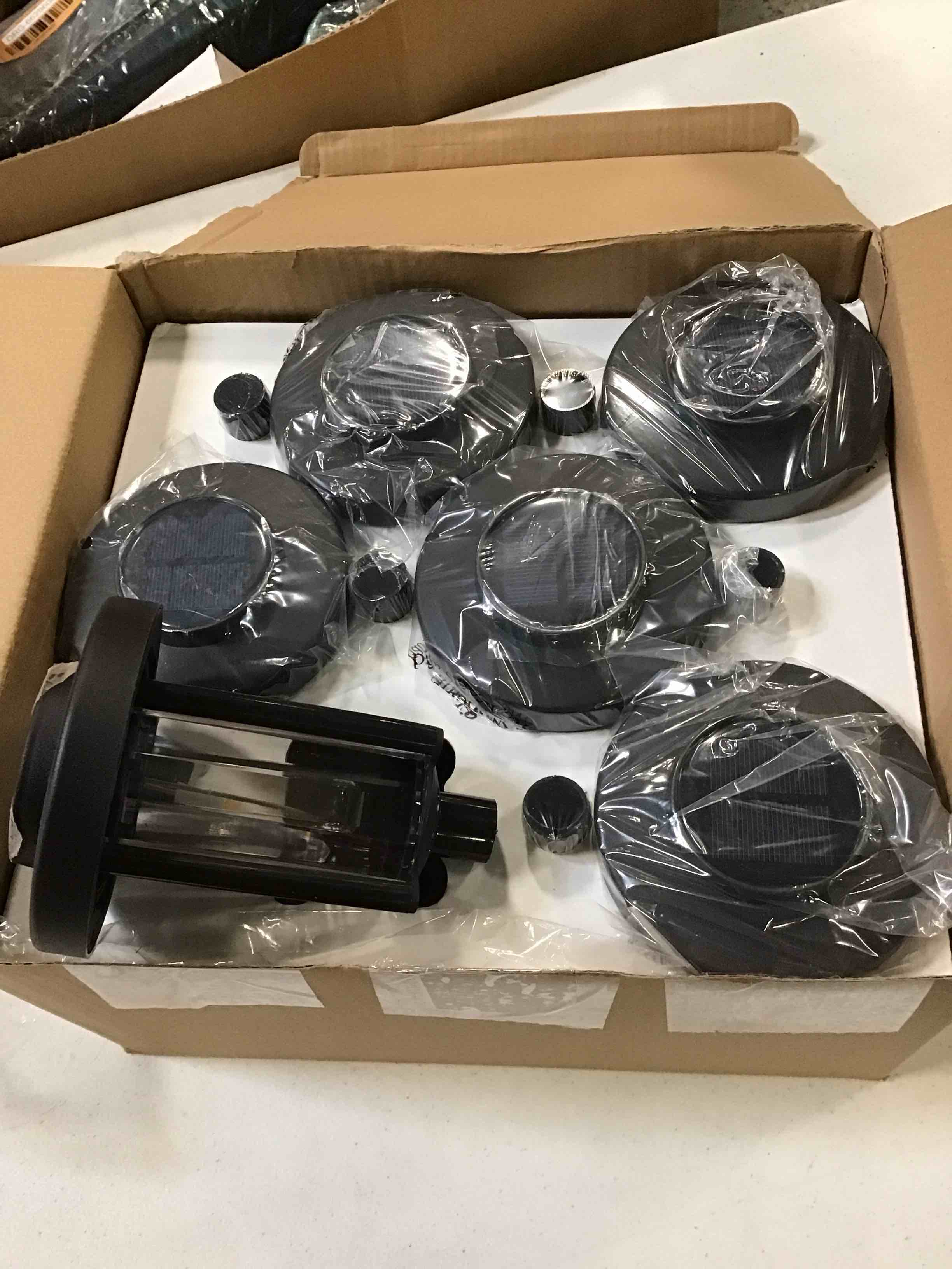 https://s3.amazonaws.com/lotting-images-prod/bidfta/ORG6629608_1715879516626.jpeg