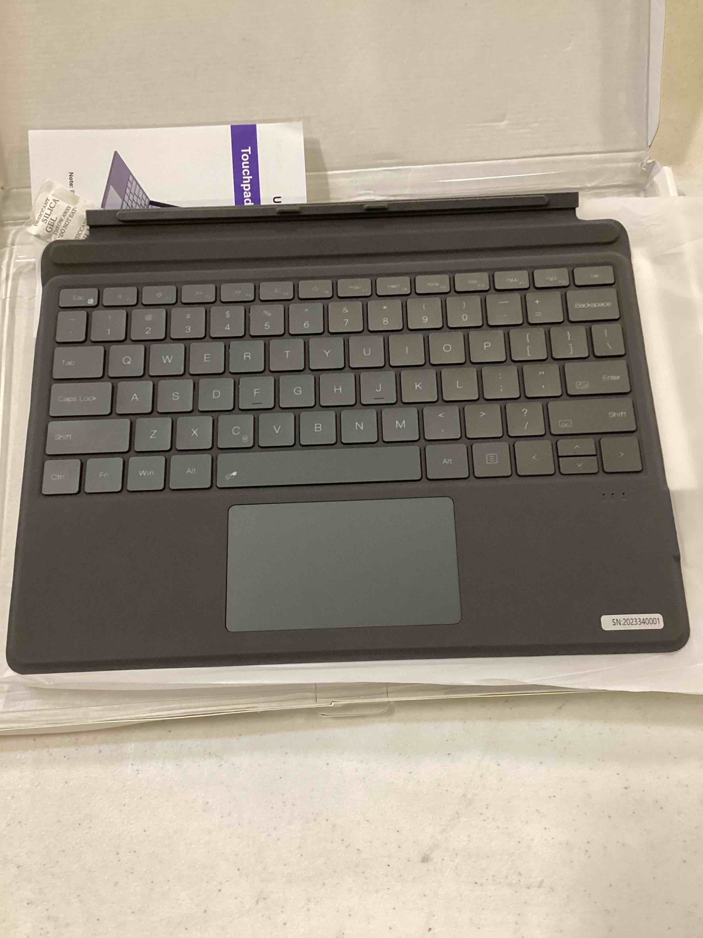 https://s3.amazonaws.com/lotting-images-prod/bidfta/ORG6629632_1715885608527.jpeg